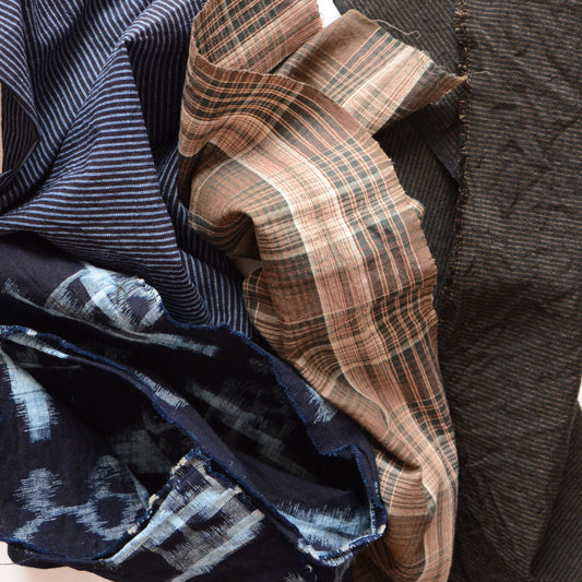 Exploring Mid-Showa Japanese Cotton Fabric Scraps – Indigo Kasuri, Stripes & Checks for Handmade Projects