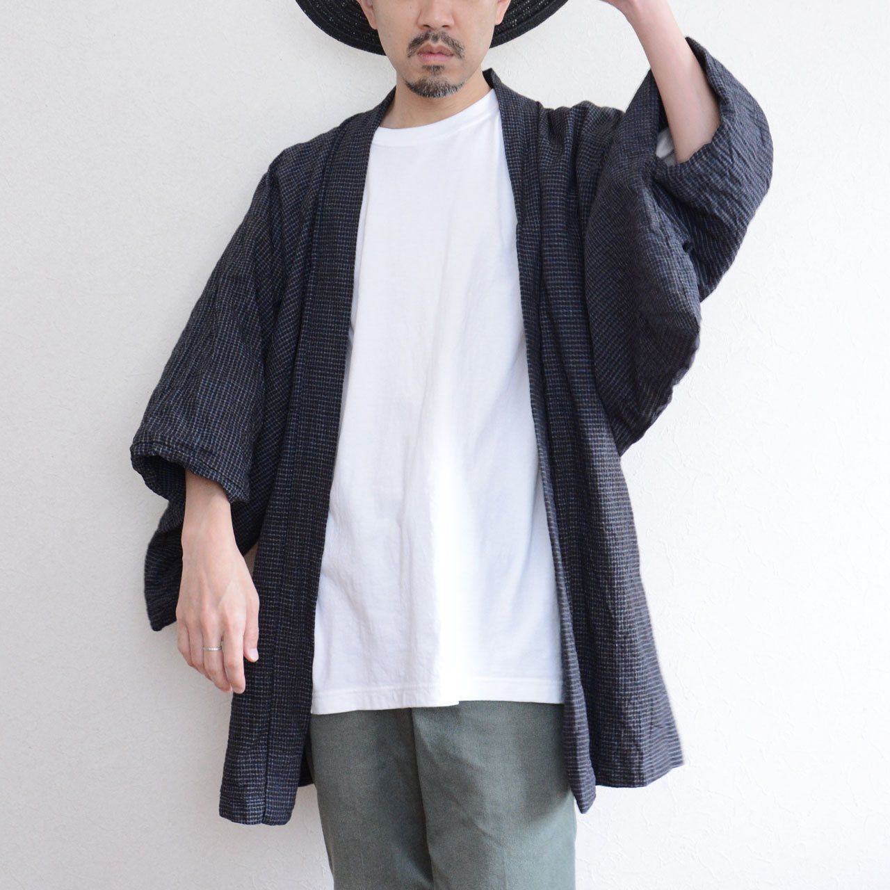 Cotton haori jacket with structured silhouette and historical motif