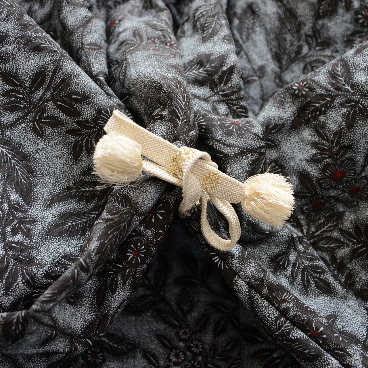 Floral motif haori for collectors and designers