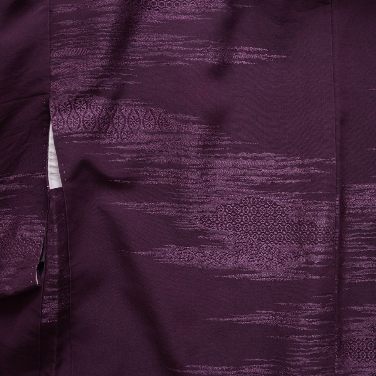 Japanese vintage haori reflecting traditional craftsmanship and quiet charm