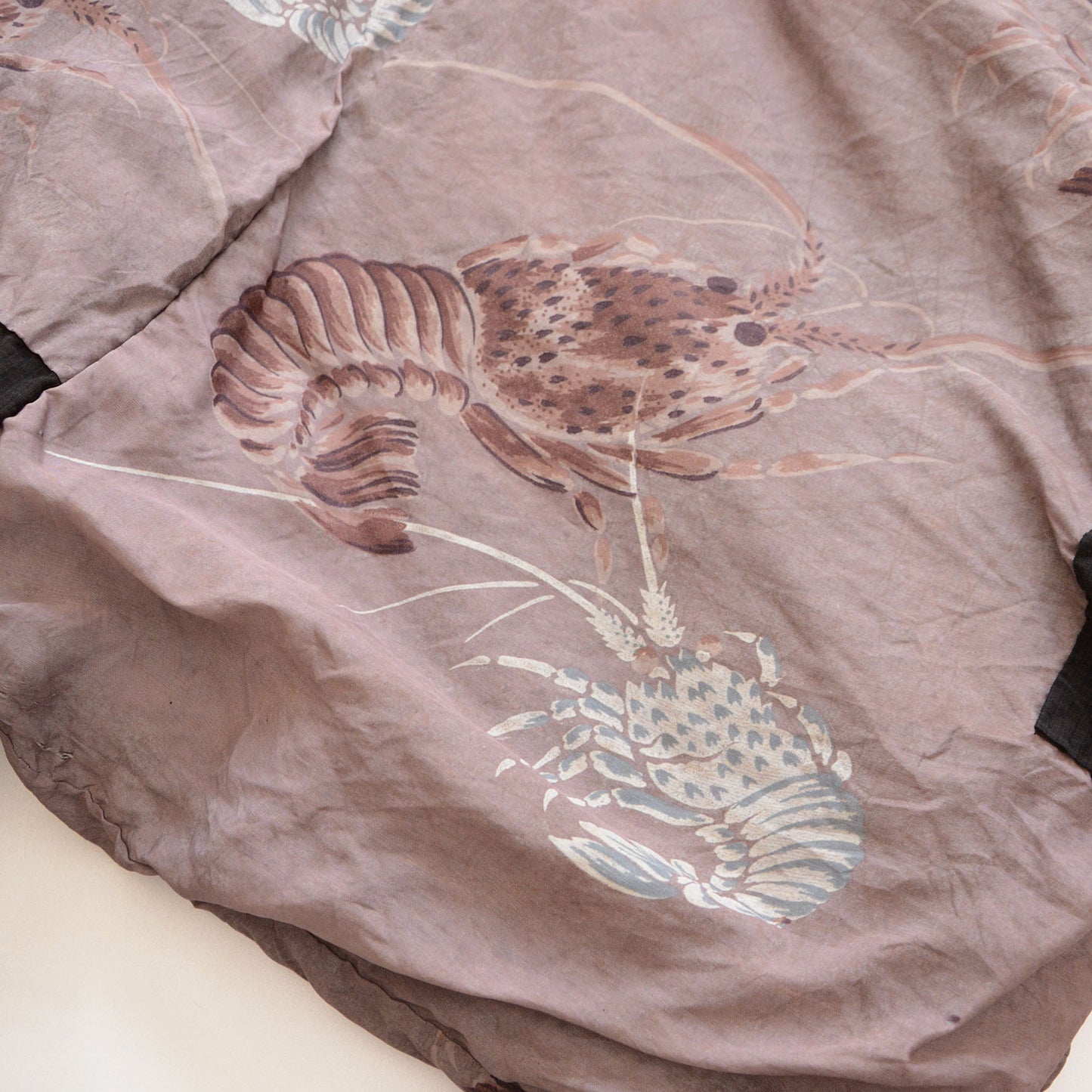 Unique vintage haori from Japan for men with detailed shrimp-themed lining design