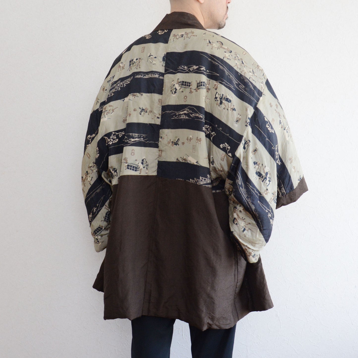Japanese vintage men’s haori jacket with uramasari travel art