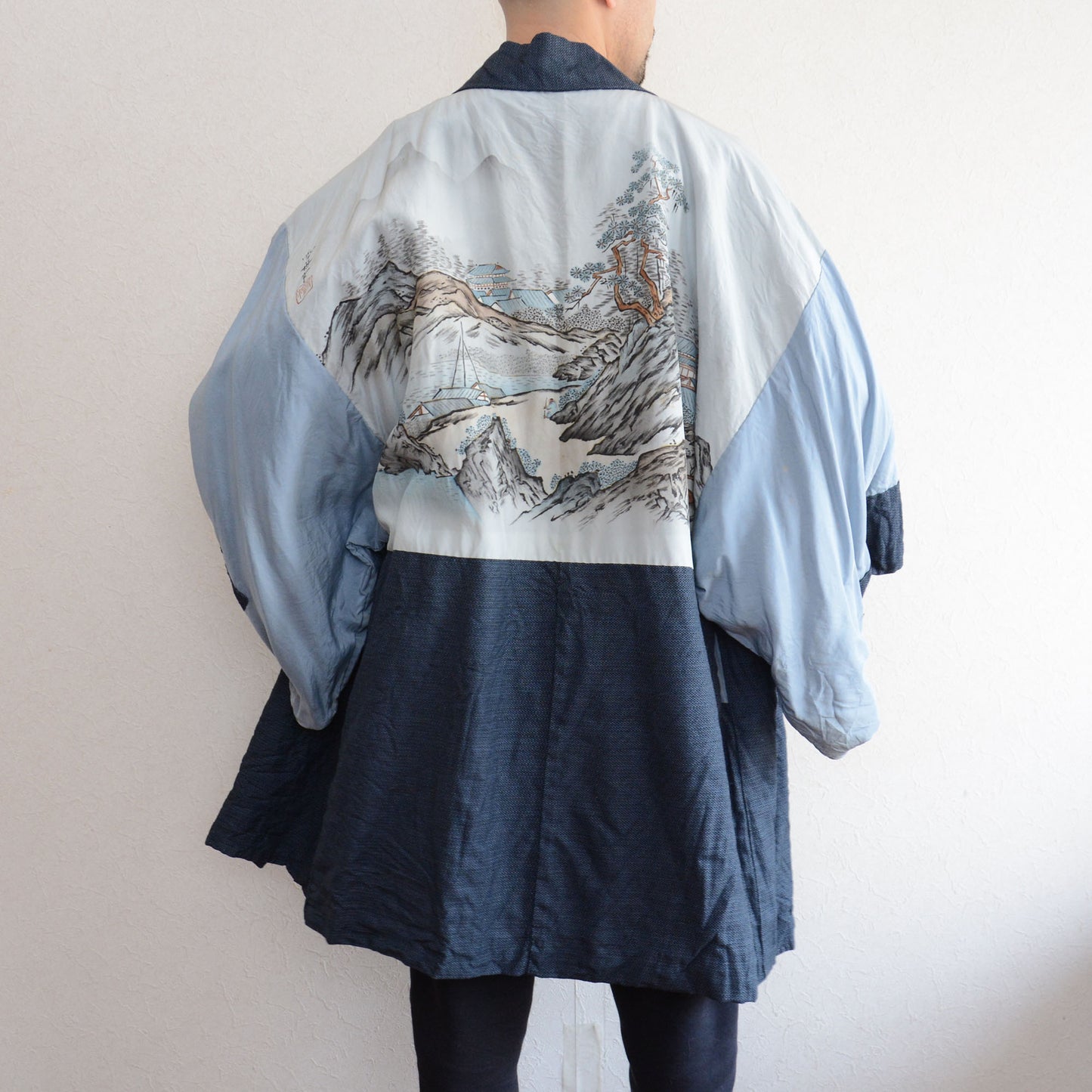 Japanese haori jacket for men with traditional Sesshu seal and signature