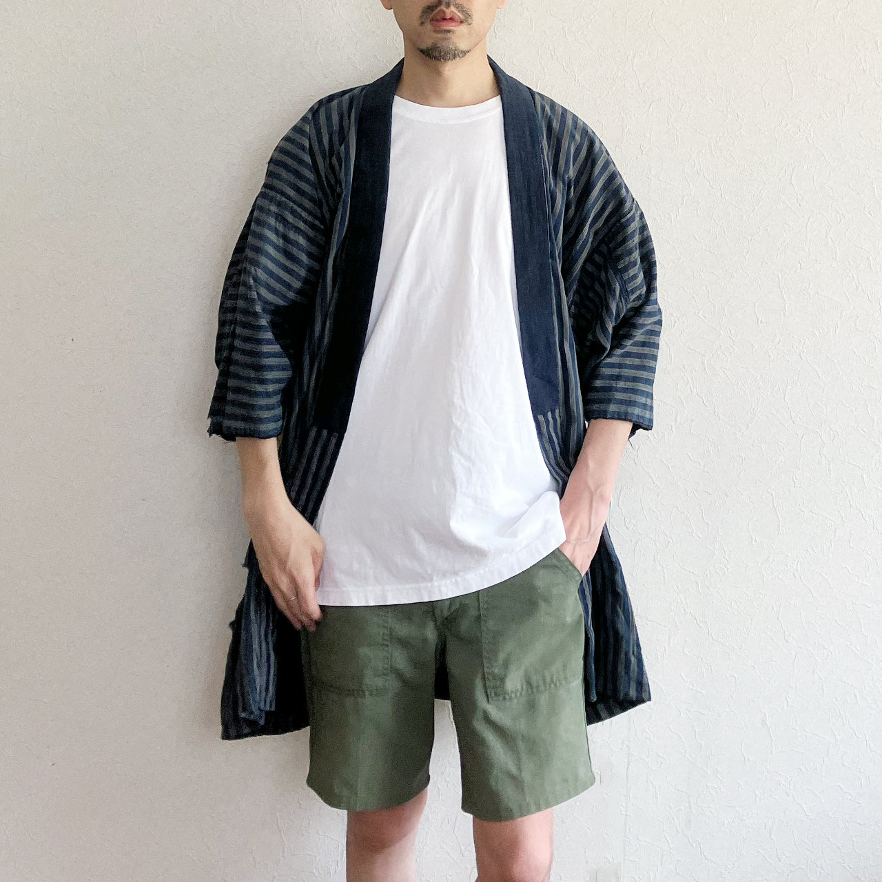 Crazy pattern noragi jacket for creative styling