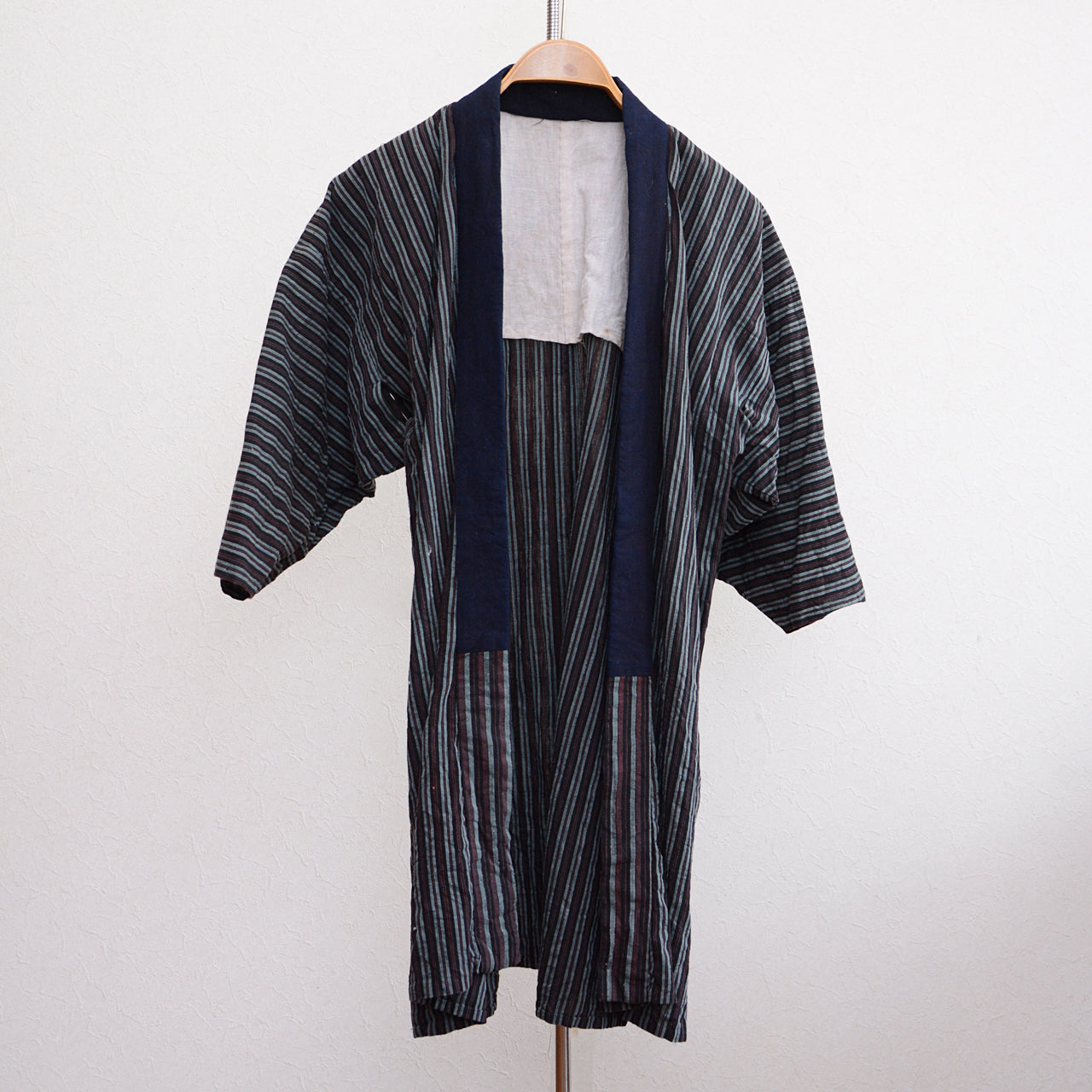 Vintage Japanese Noragi Jacket with Indigo Collar and Cotton Body