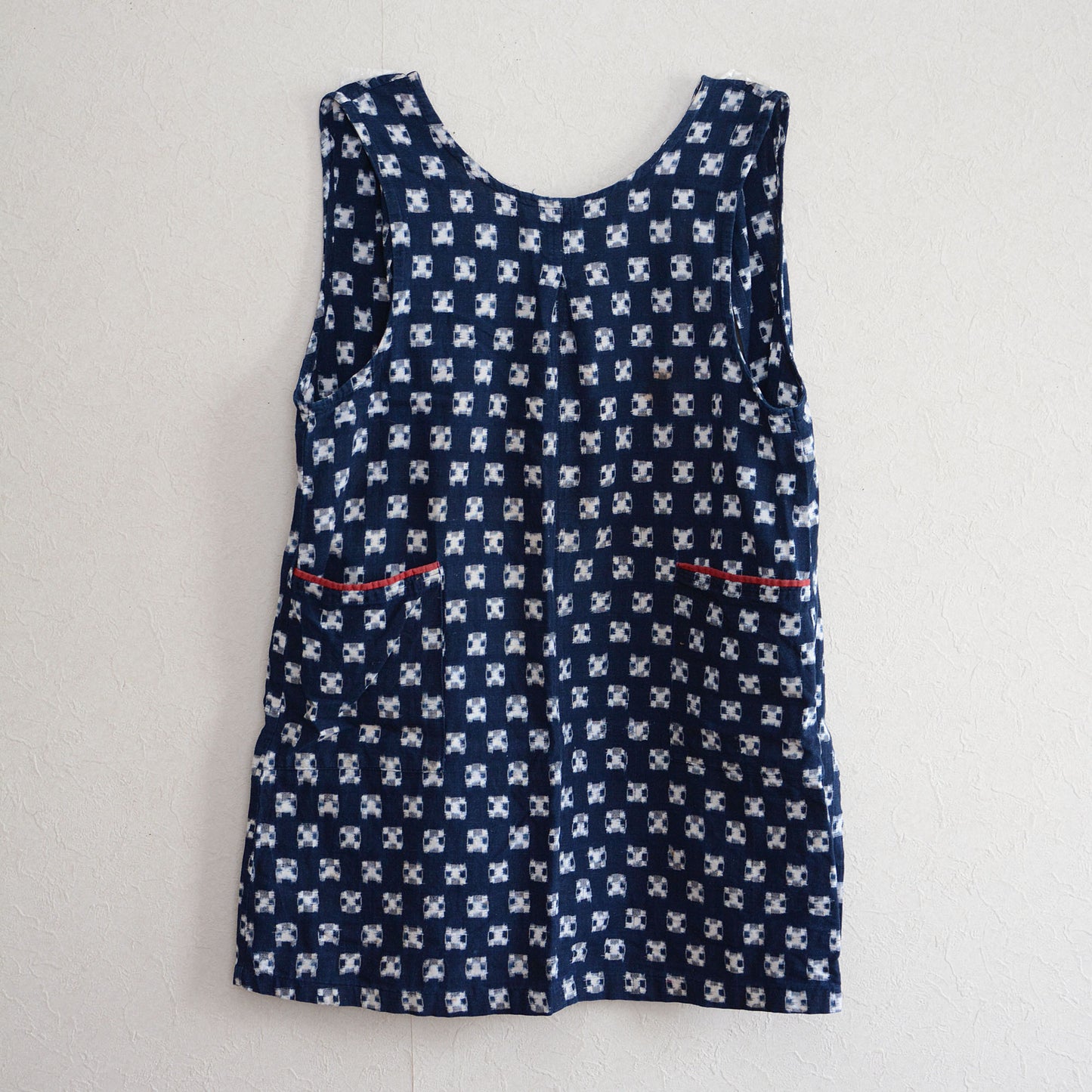Japanese Apron Kasuri Pattern Ikat Indigo Vintage Fabric Cotton No Sleeve Tops
