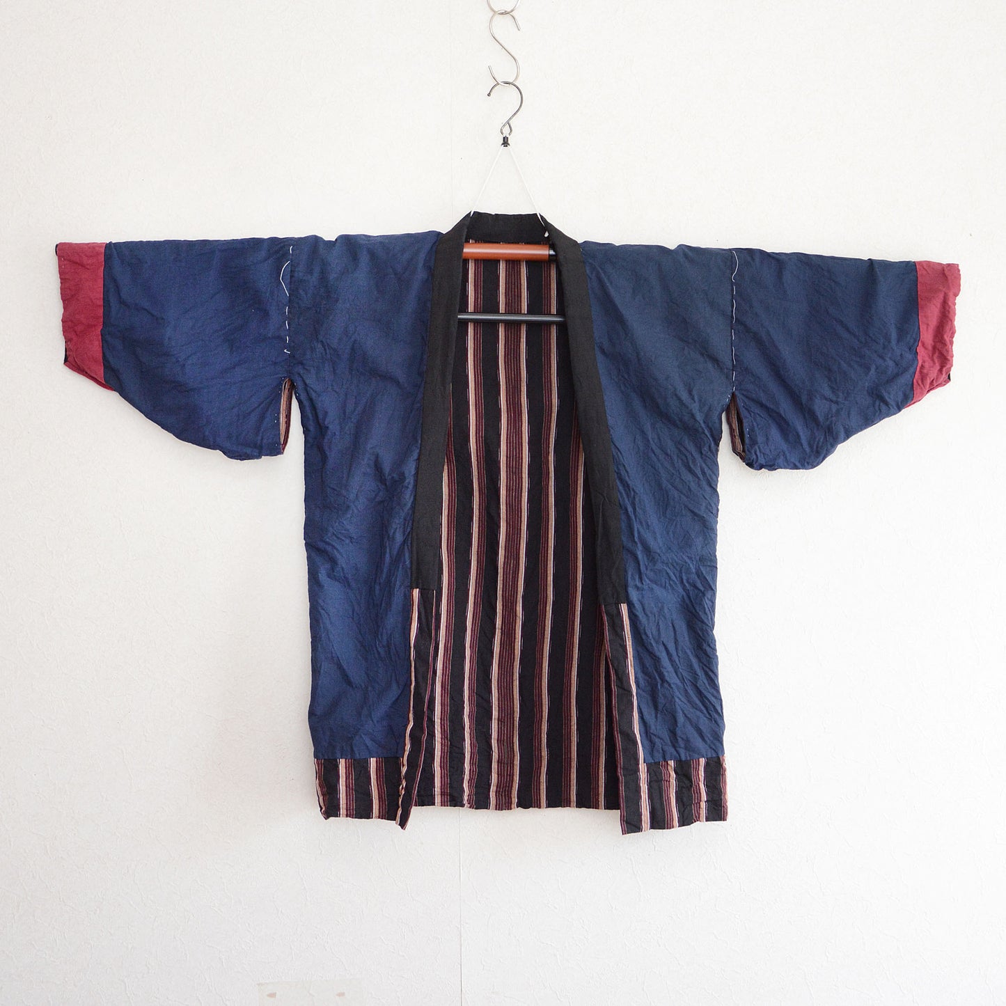 Noragi Black Stripe Pattern Antique Kimono Jacket Japanese Fabric Cotton Vintage