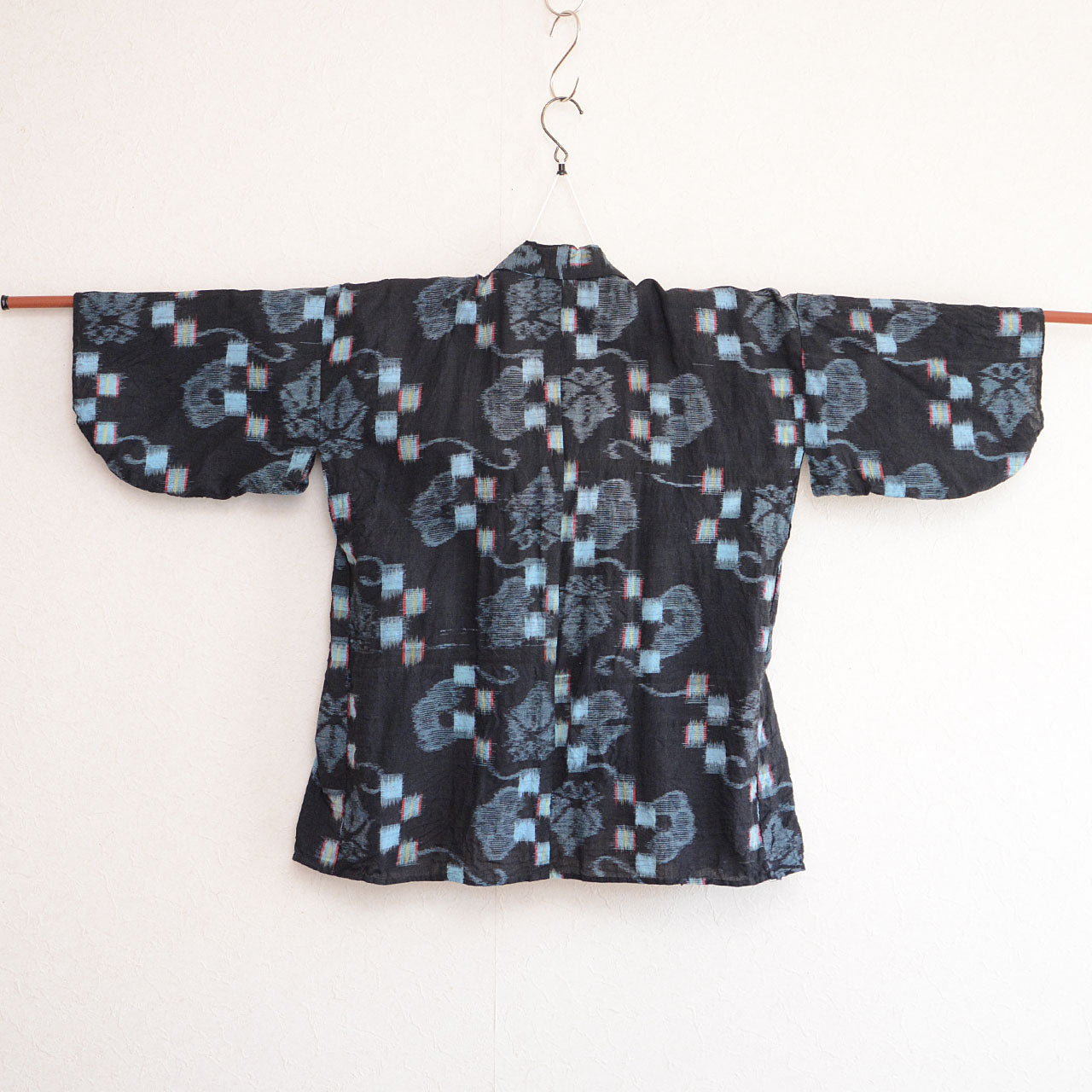 Sustainable fashion noragi jacket for layering or upcycling