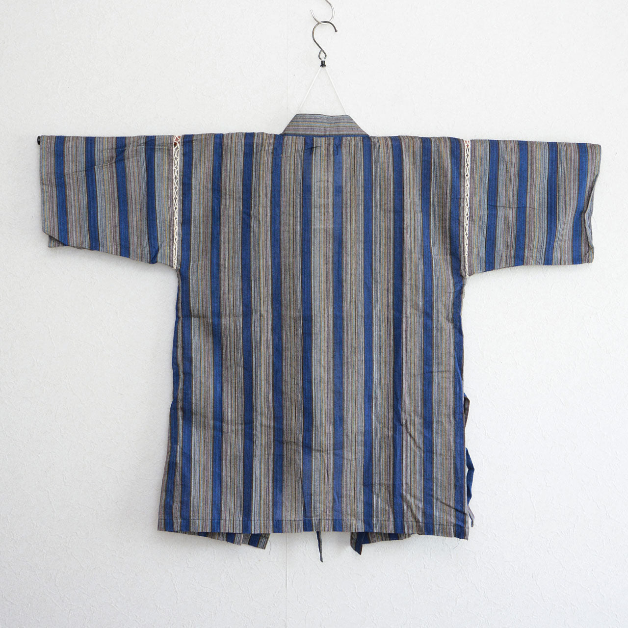 lightweight cotton jinbei jacket with front tie closure