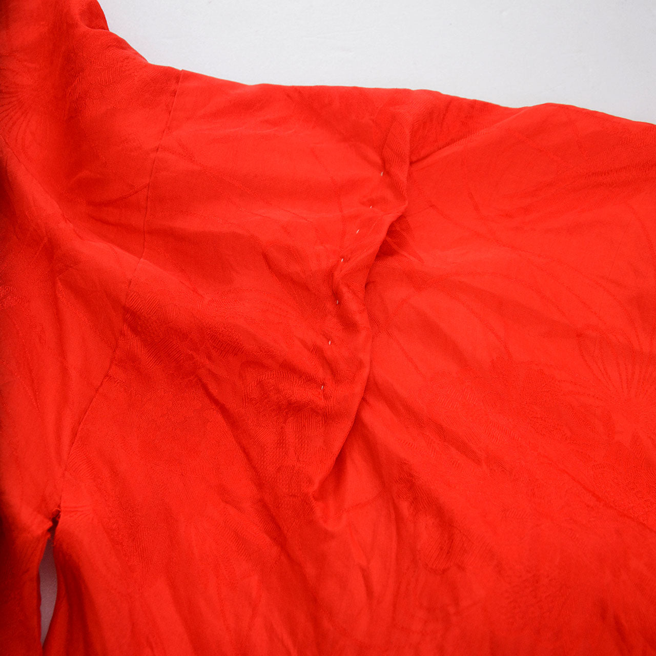 Upcycling material: vintage Japanese juban with elegant design