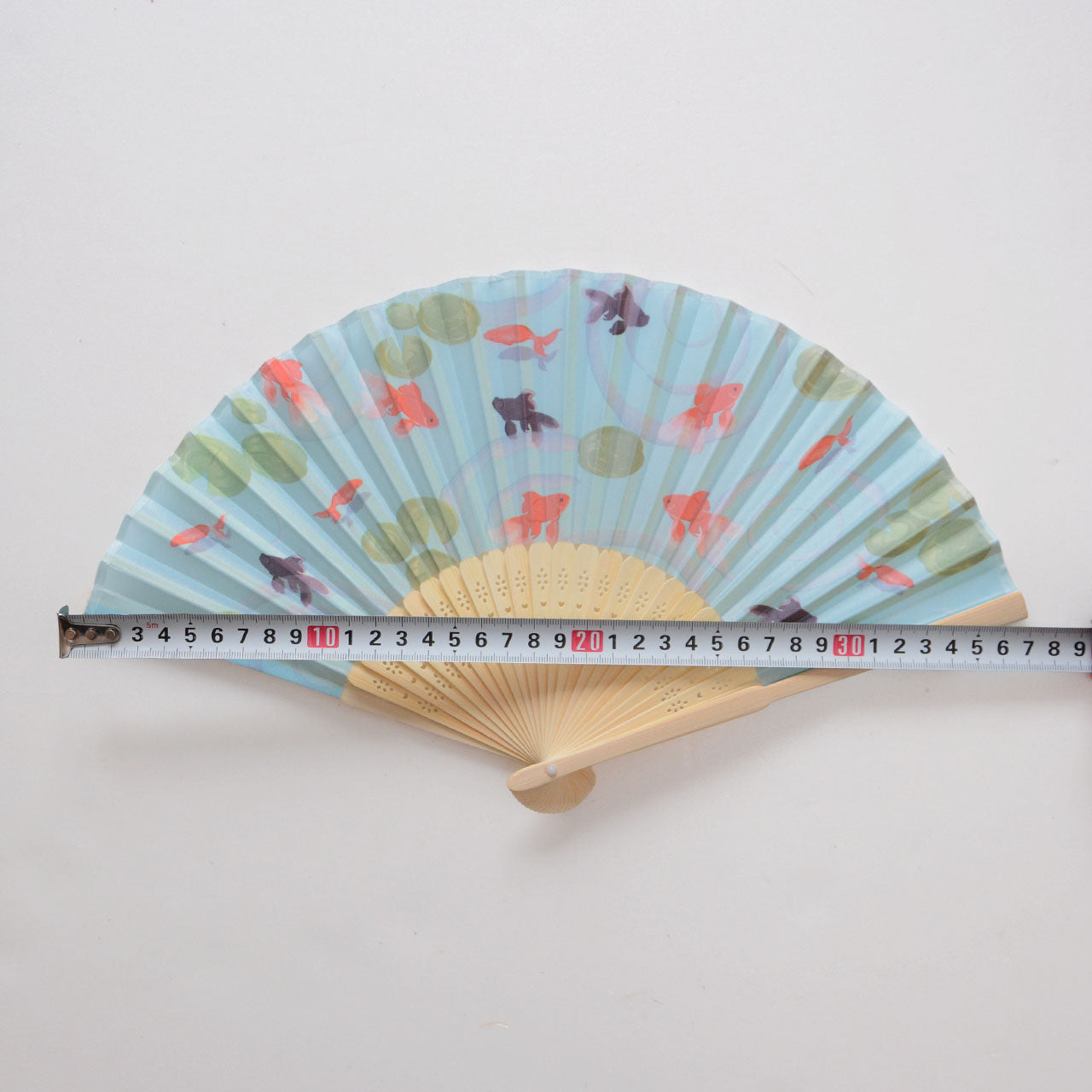 Sensu fan capturing the essence of Japanese summer
