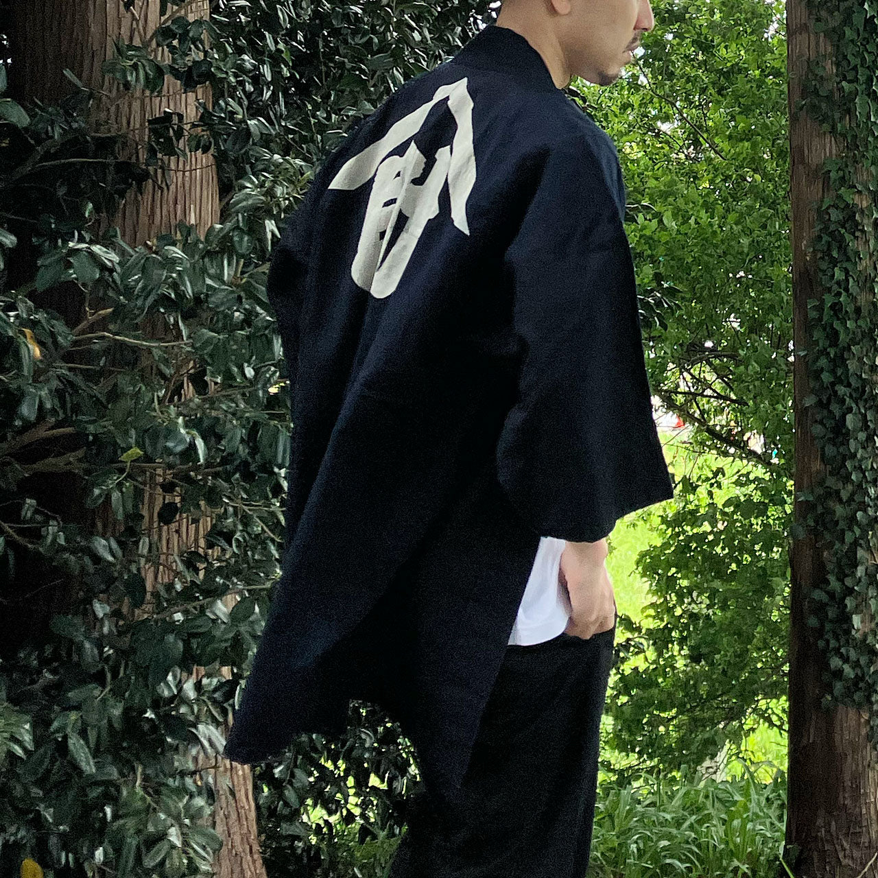 Traditional kanji happi coat in indigo cotton for men