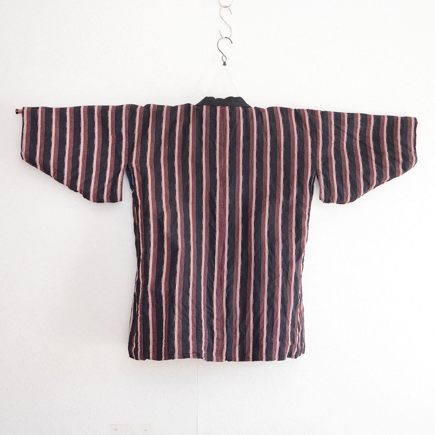 Noragi Black Stripe Pattern Antique Kimono Jacket Japanese Fabric Cotton Vintage
