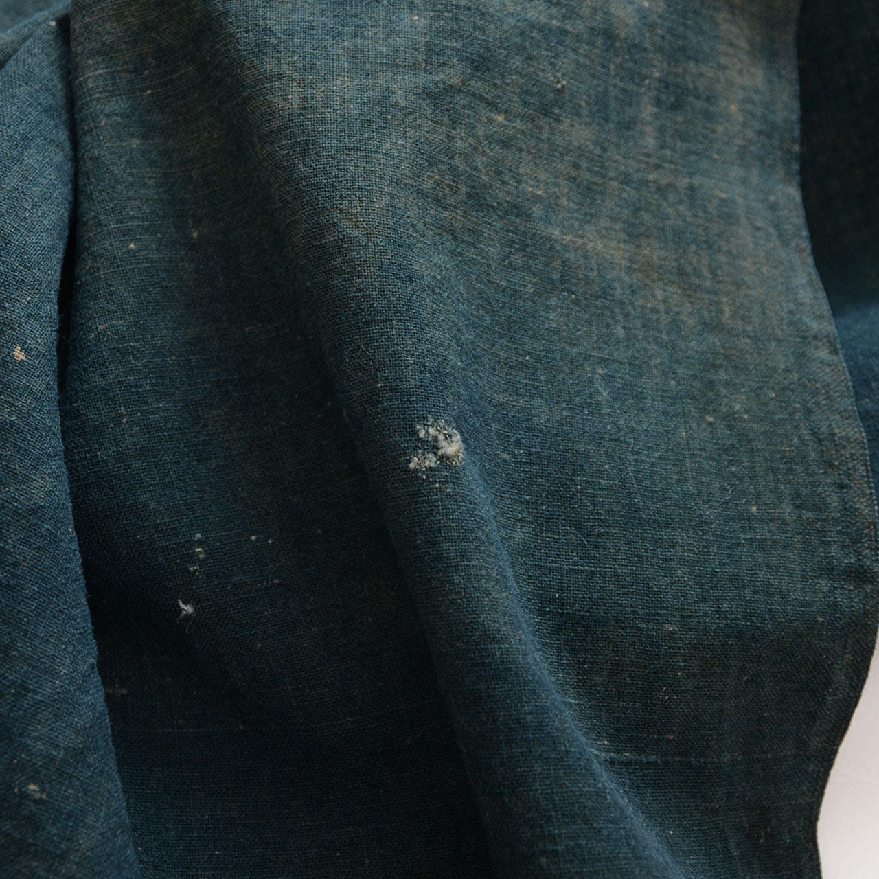 Green-tinted indigo-dyed antique cotton furoshiki, Japanese vintage home textile
