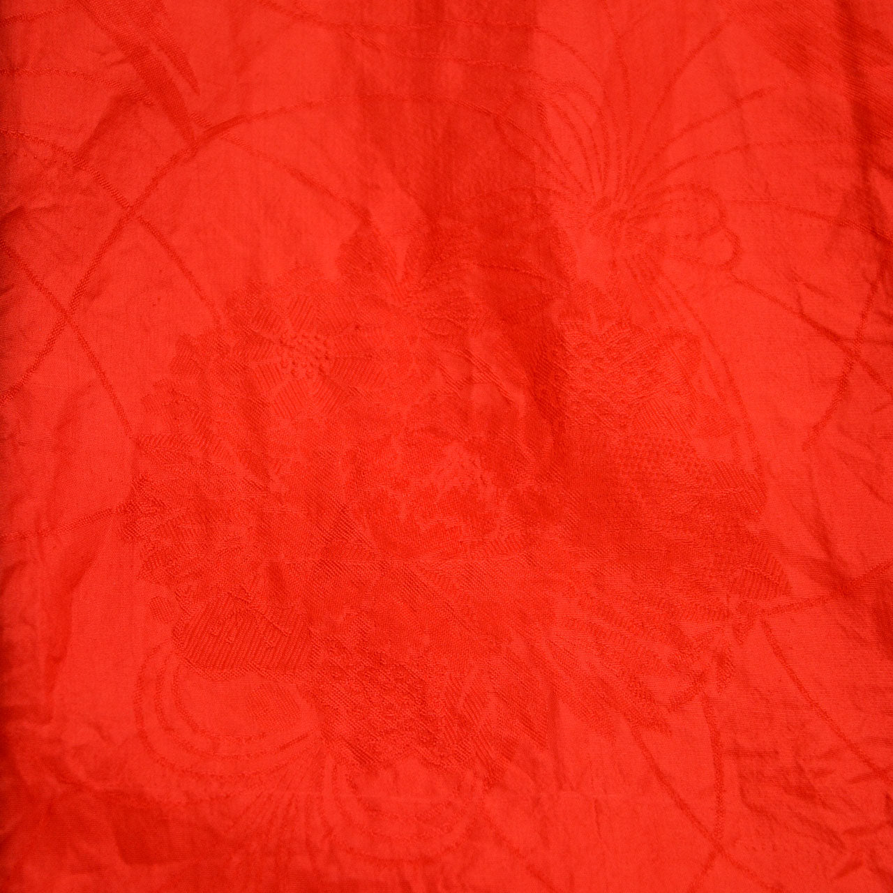 Crane and flower motif red juban, Japanese vintage fashion
