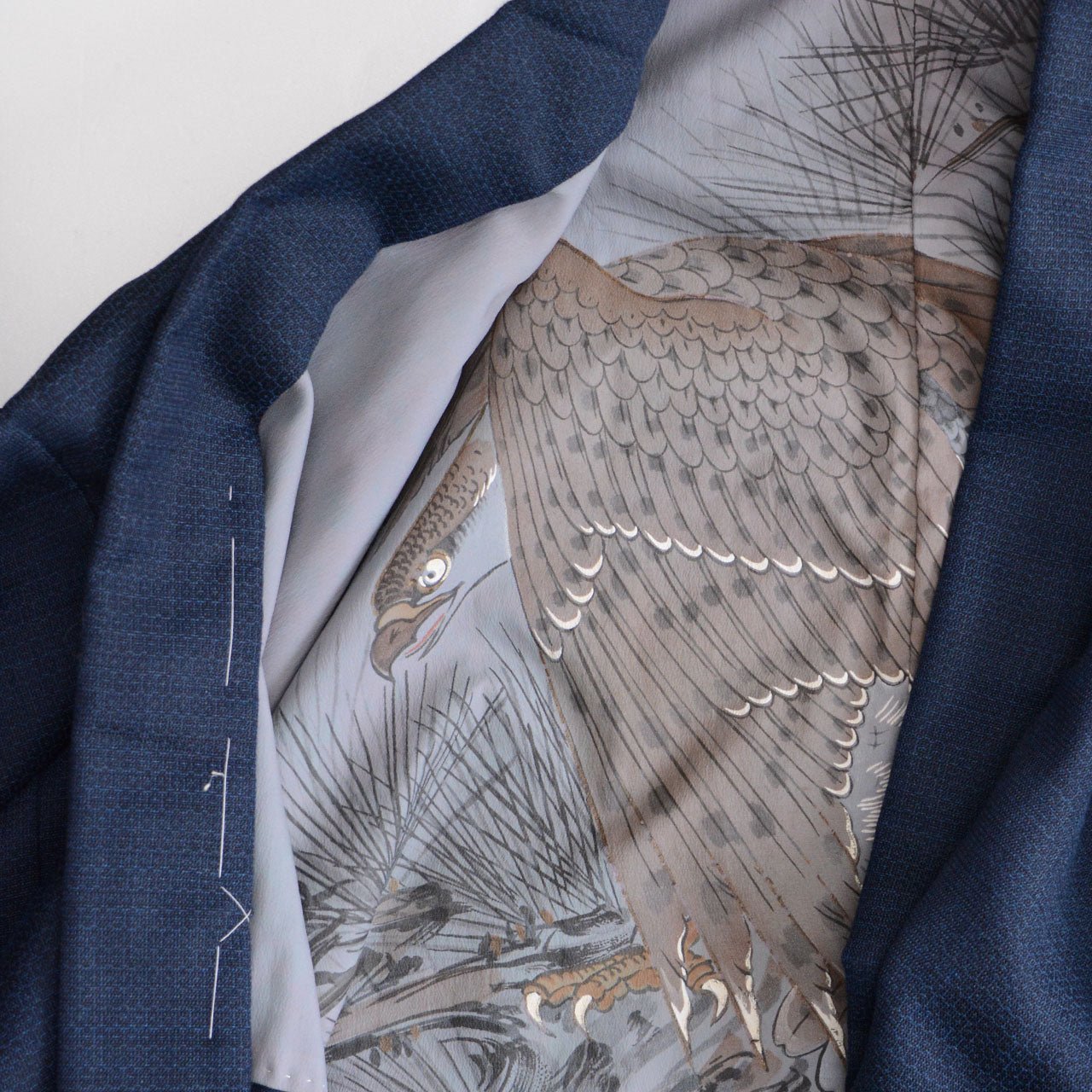 Striking Eagle Motif on Men’s Japanese Haori