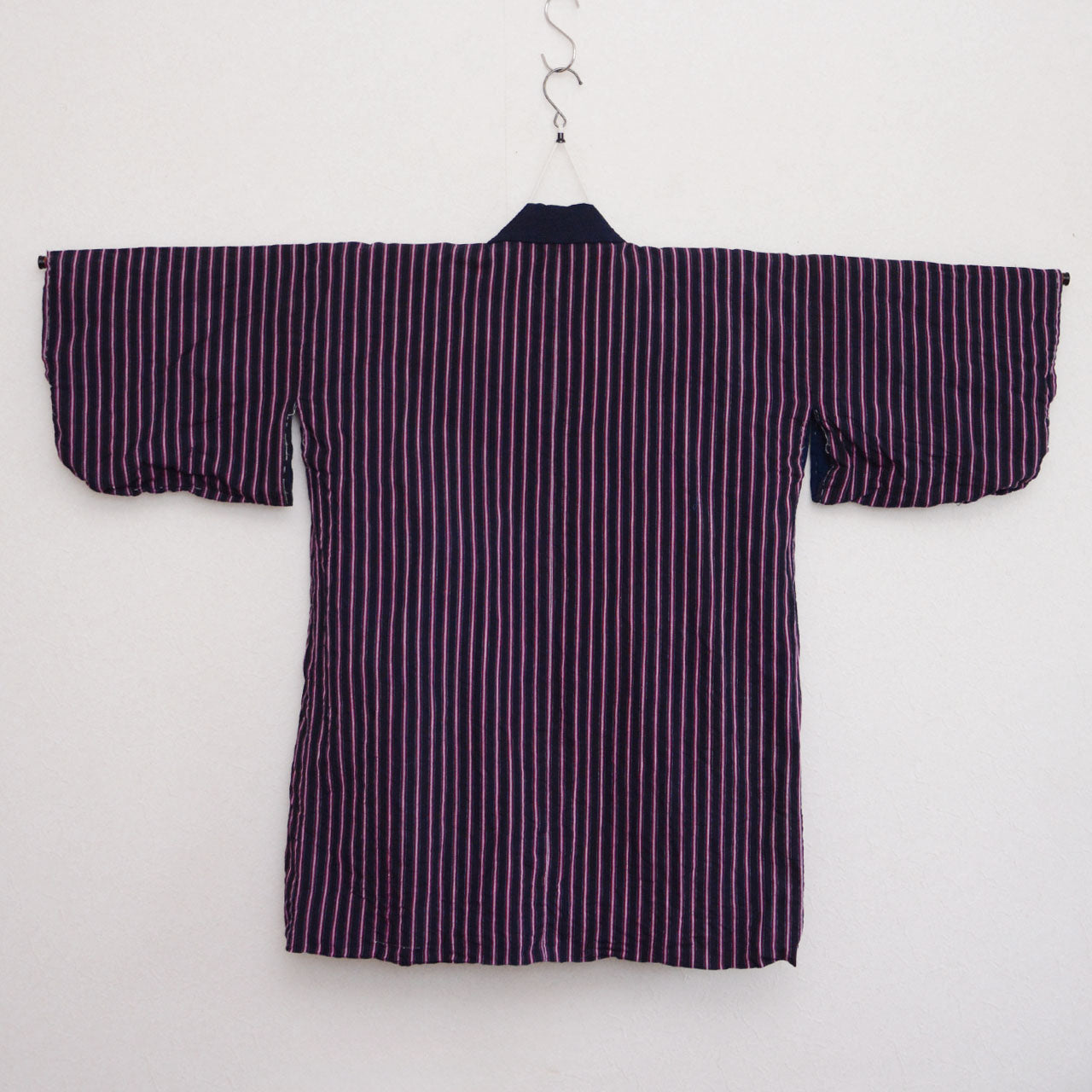 Japanese cotton noragi with striped exterior and deep blue interior