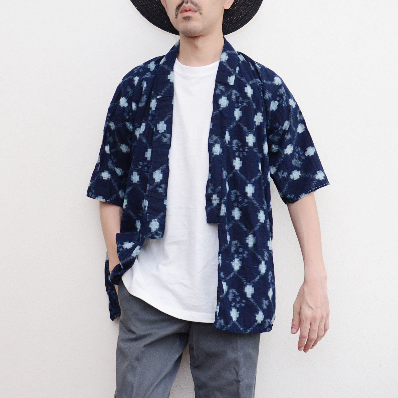 Timeless Japanese noragi, indigo cotton for contemporary fashion
