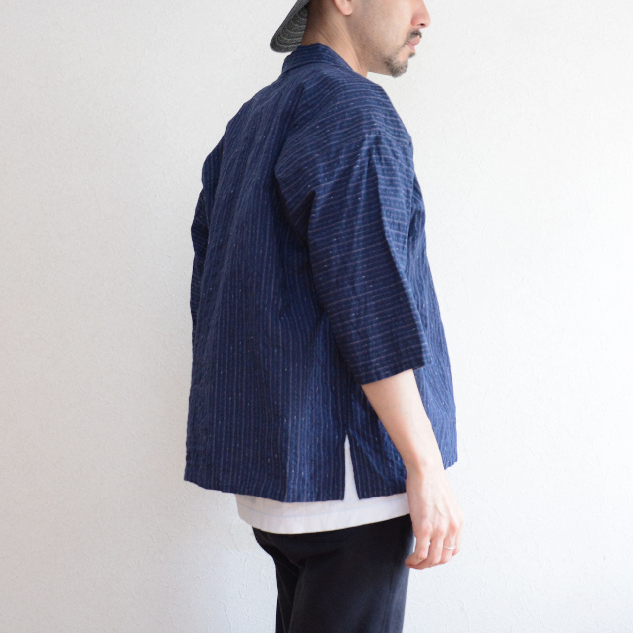 Vintage Japanese folk jacket suitable for upcycling or everyday wear.