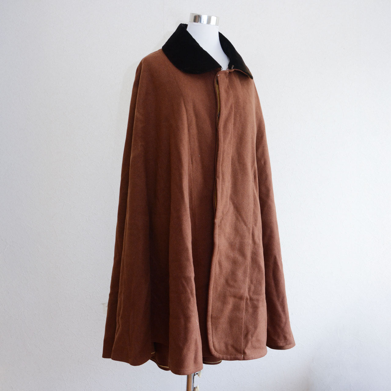 Rare Japanese vintage wool cape representing early modern clothing history
