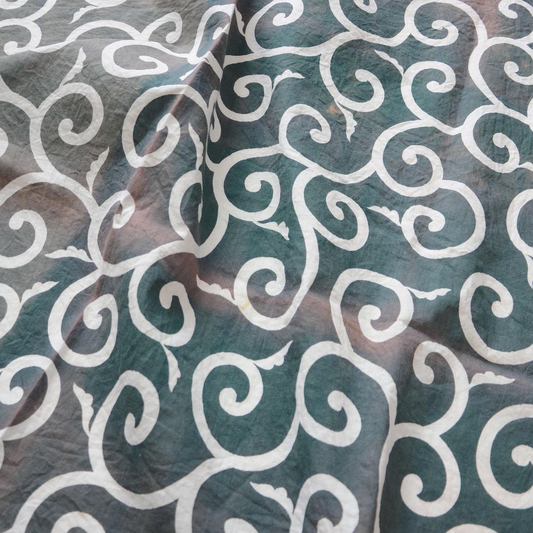 Furoshiki Wrapping Cloth Japanese Fabric Cotton Vintage Karakusa Pattern Sunburn Fade