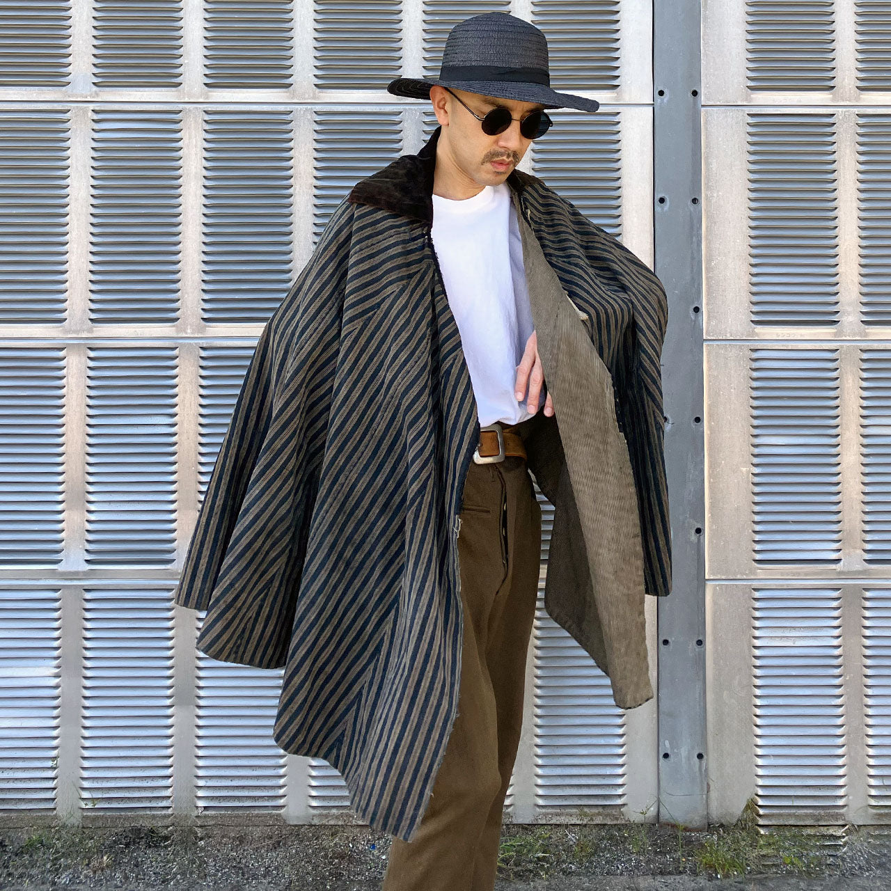 Indigo cotton cloak, versatile street fashion layering