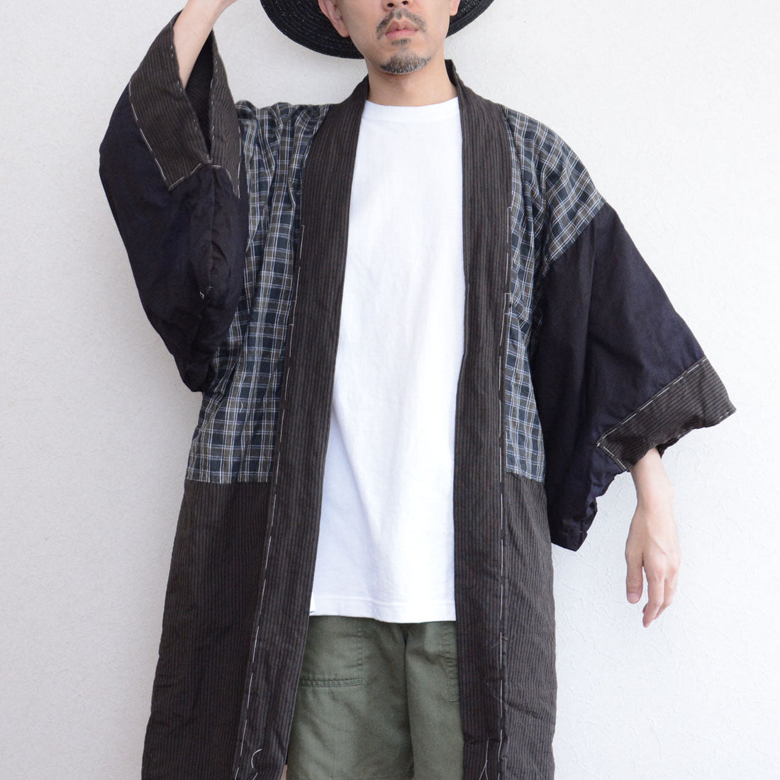 Haori Jacket Men: Japan Vintage in Striped Cotton with Crazy-Patterned Lining