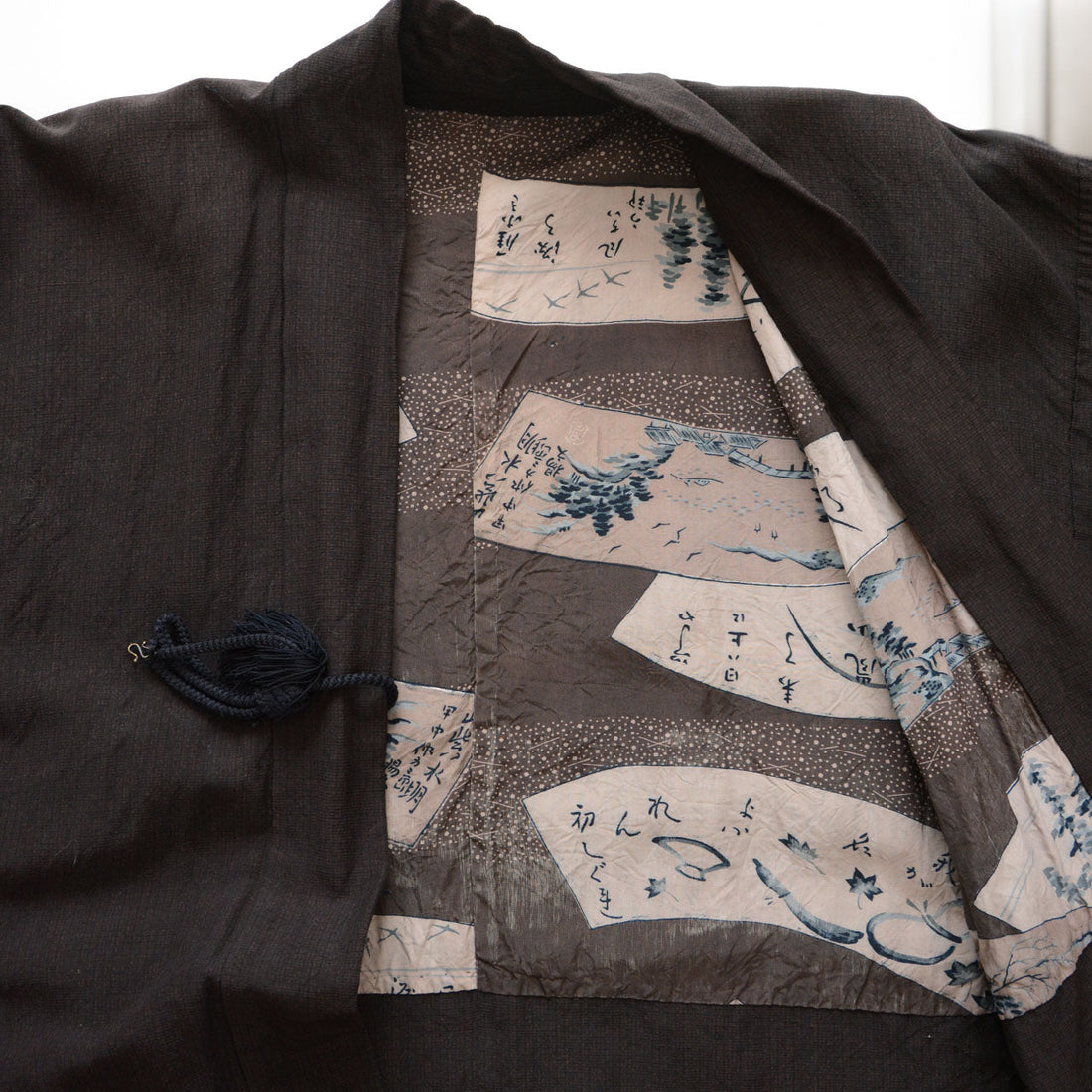 Haori jacket lining visible through front opening, sansui landscape and calligraphy pattern, Japan vintage