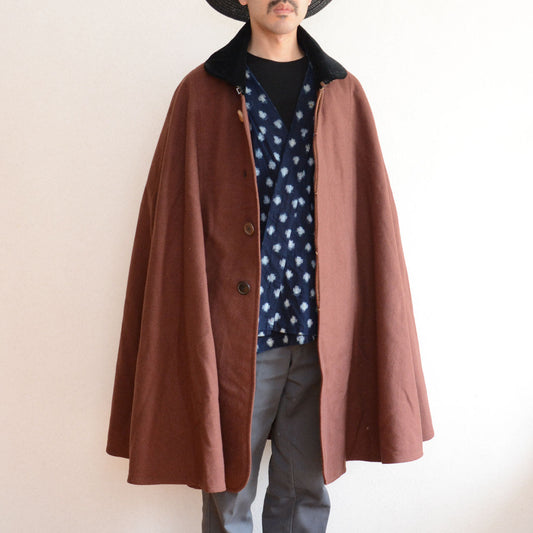 Writing on the Lining: A Mid-Showa Wool Mantle and the Traces of a Personal History