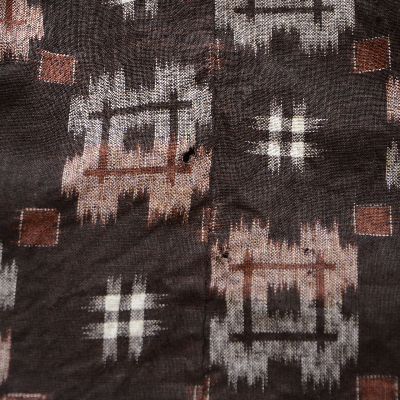 One-of-a-kind Japanese kimono with contrasting interior design