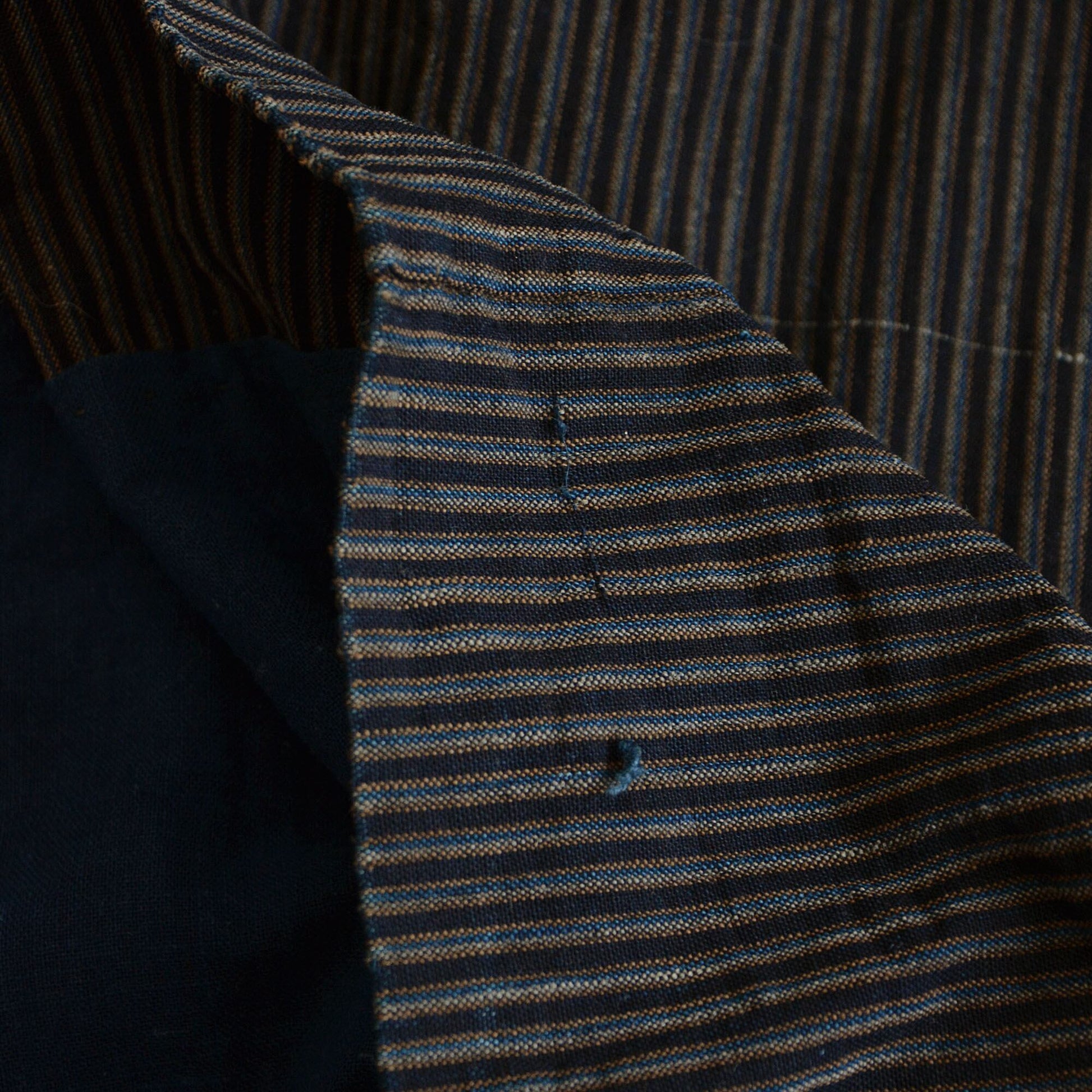 Rustic texture of natural-dyed Noragi material