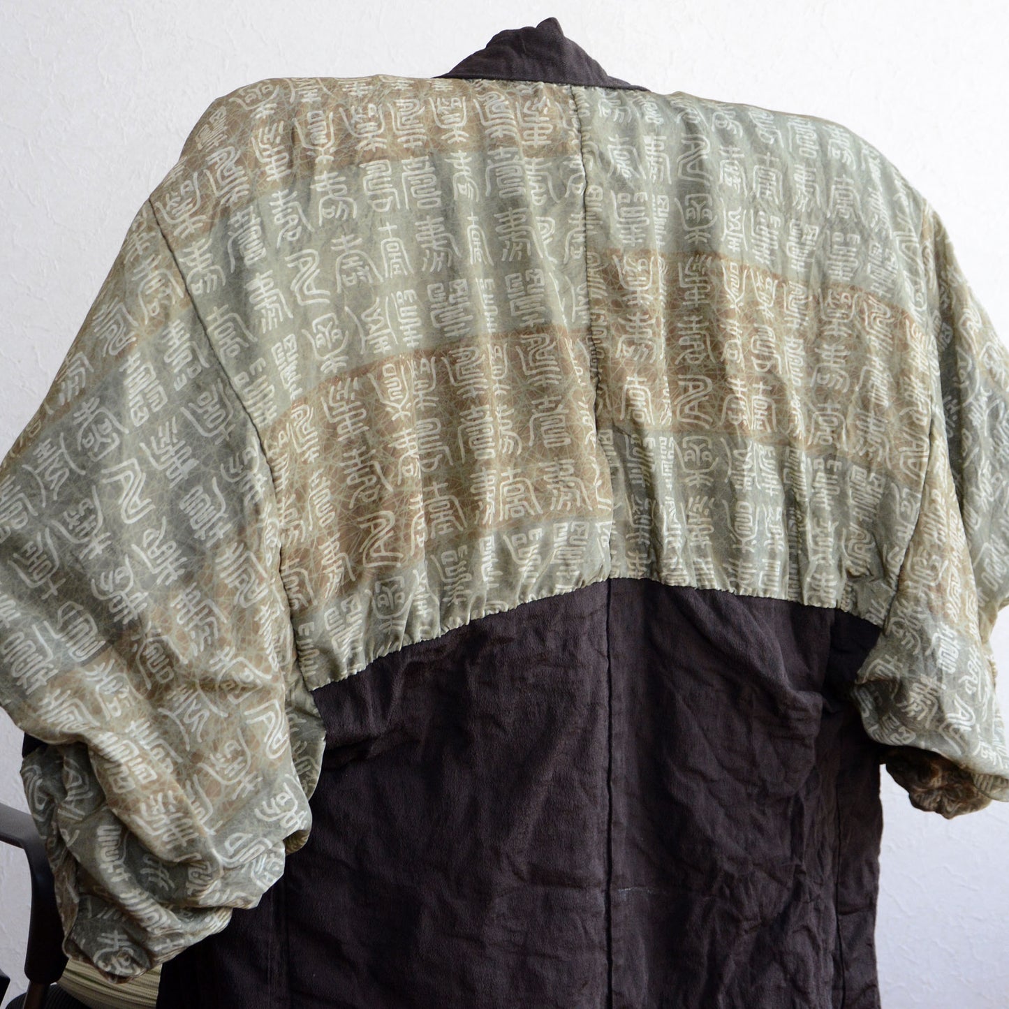Haori Kimono Japanese Vintage Jacket Chirimen Fabric Uramasari Classical Chinese Lining Montsuki