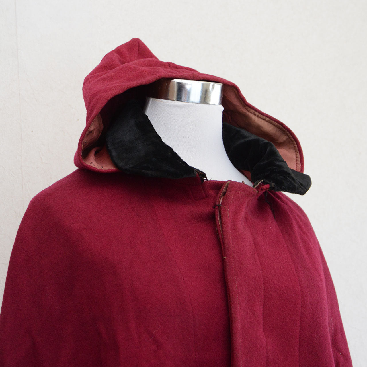 1950s Japan vintage burgundy wool hooded cape, velvet collar, Showa period, rare one-of-a-kind piece.