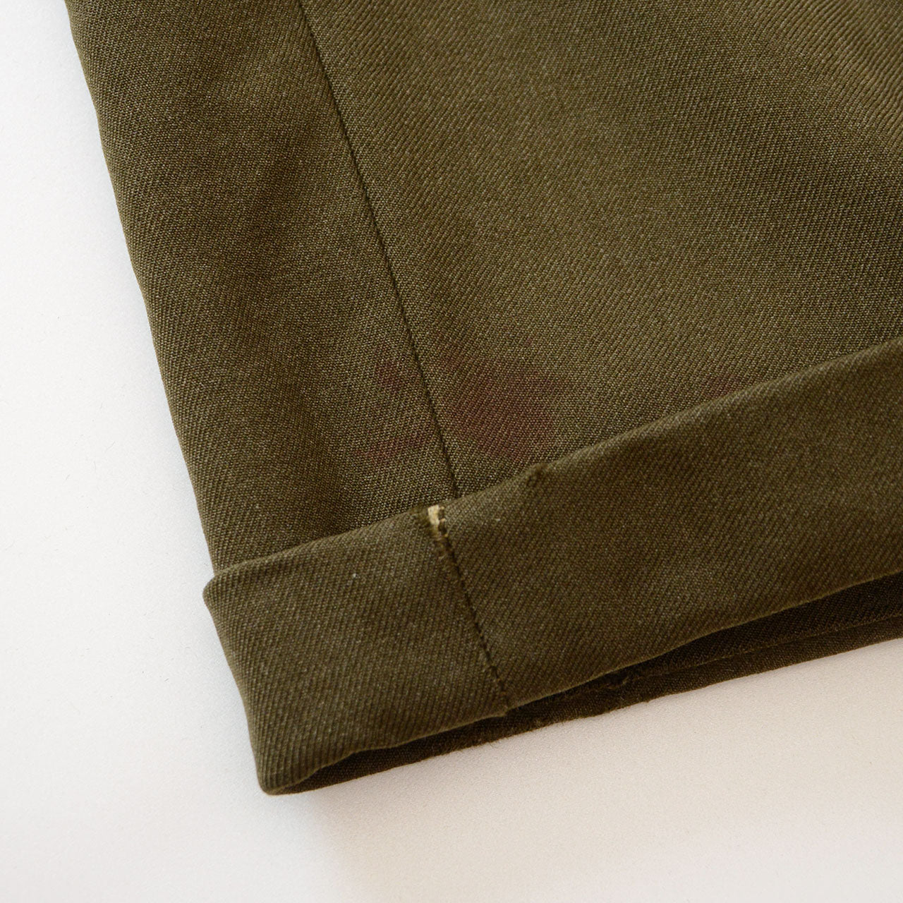 Double cuff vintage wool trousers for retro fashion