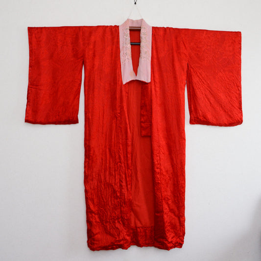Vintage Japanese juban with floral pattern and crane embroidery