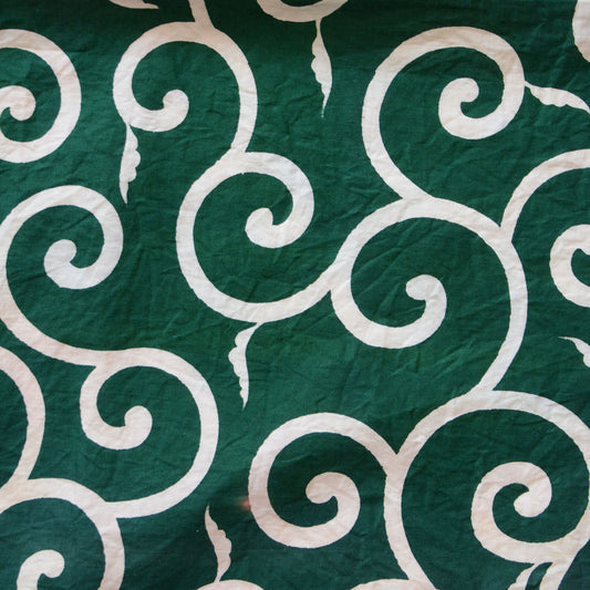 Furoshiki Wrapping Cloth Japanese Fabric Cotton Vintage Karakusa Pattern Green