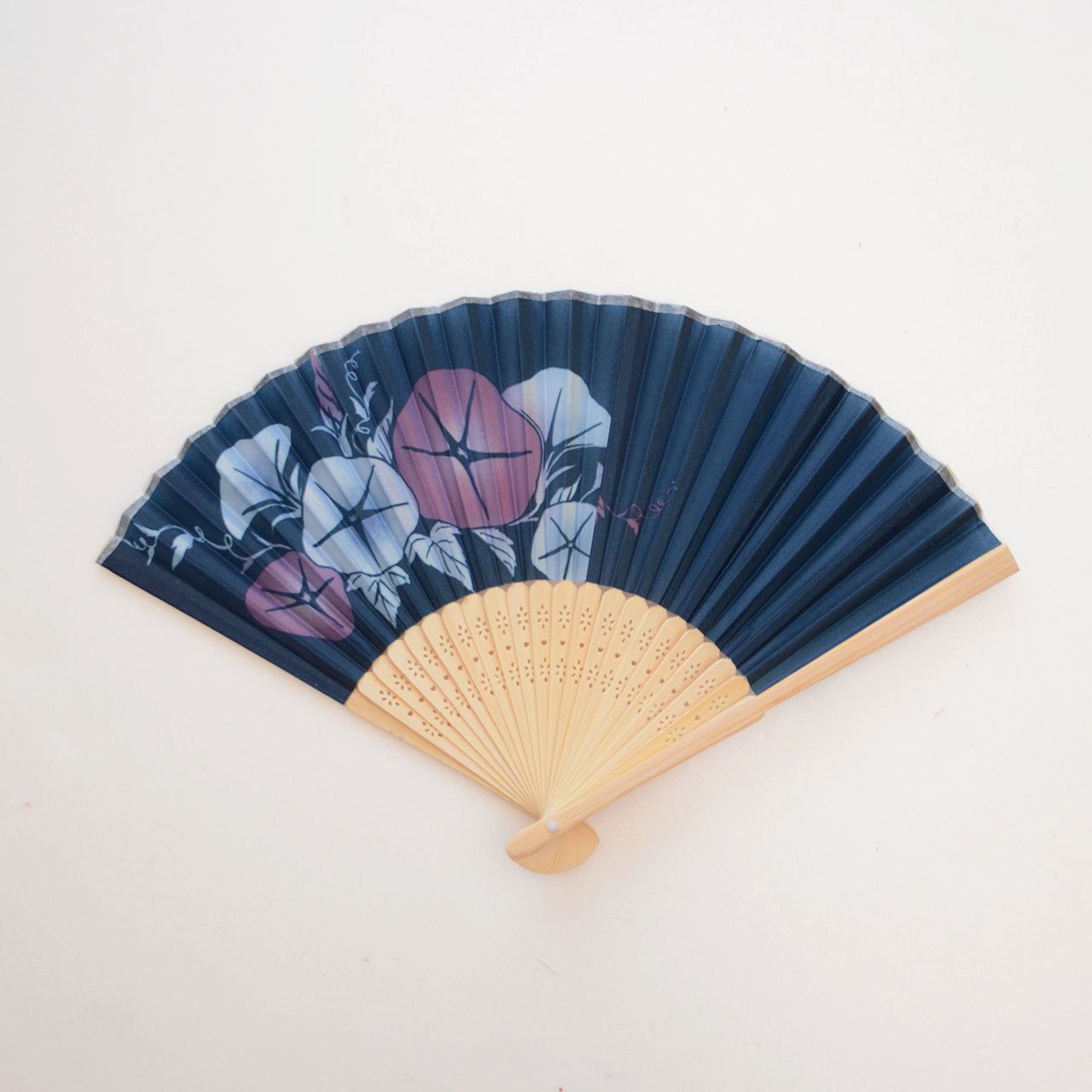 Traditional sensu fan featuring delicate morning glory flowers