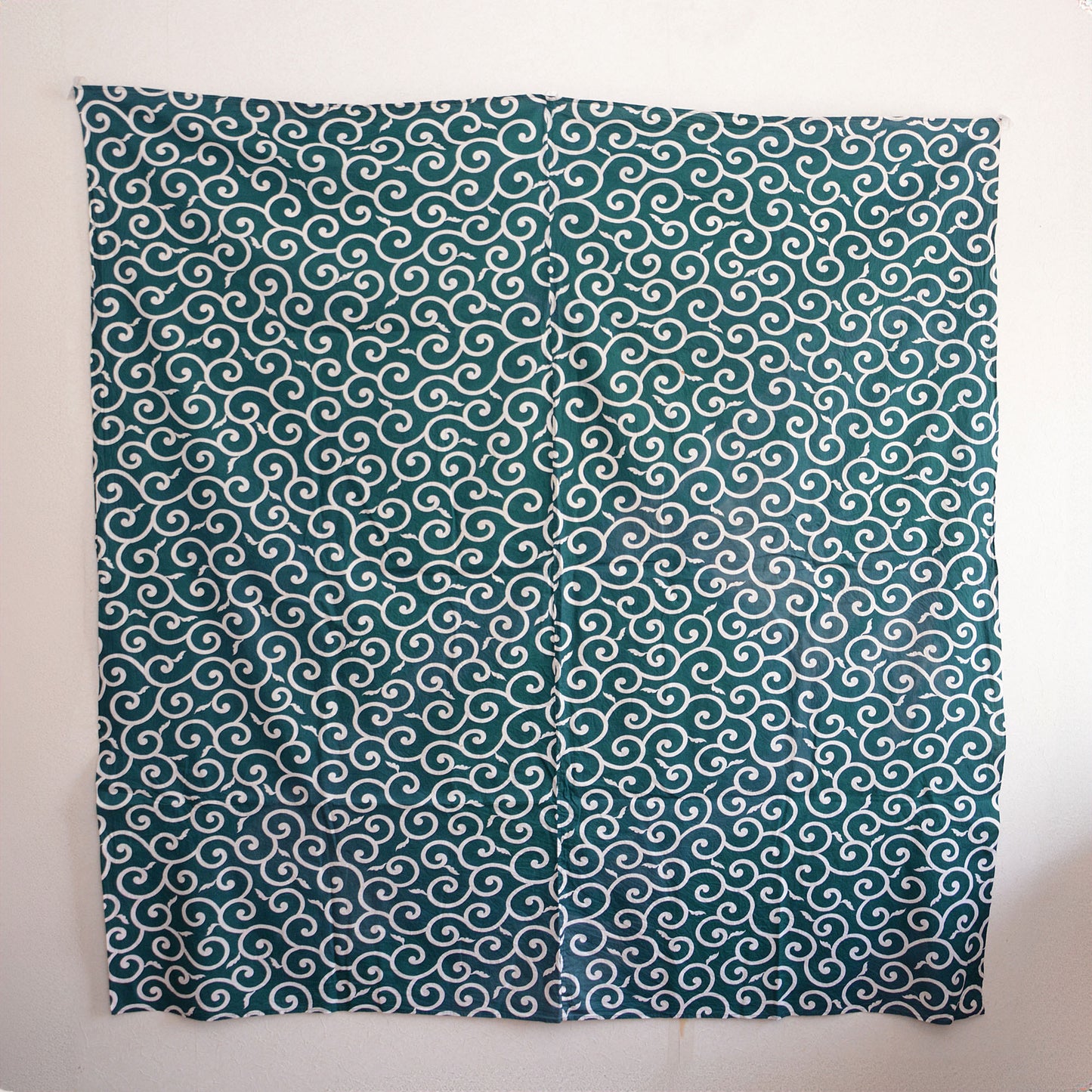 Karakusa Furoshiki Wrapping Cloth Japanese Fabric Cotton Vintage Green Large