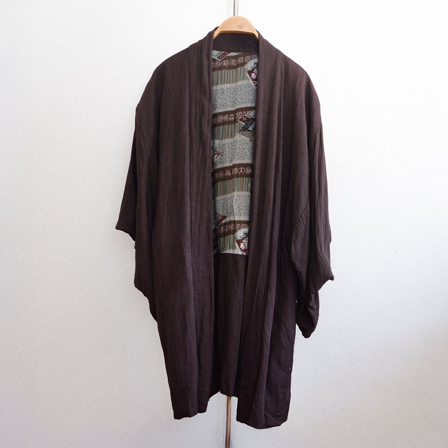 Japanese Vintage Men’s Haori｜Herringbone Kimono Jacket with Stylish Lining｜Showa Era 1970s-80s