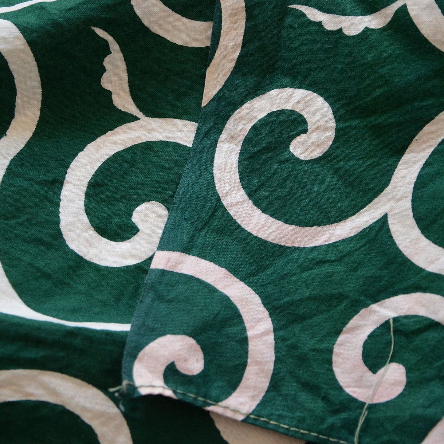 Furoshiki Wrapping Cloth Japanese Fabric Cotton Vintage Karakusa Pattern Green