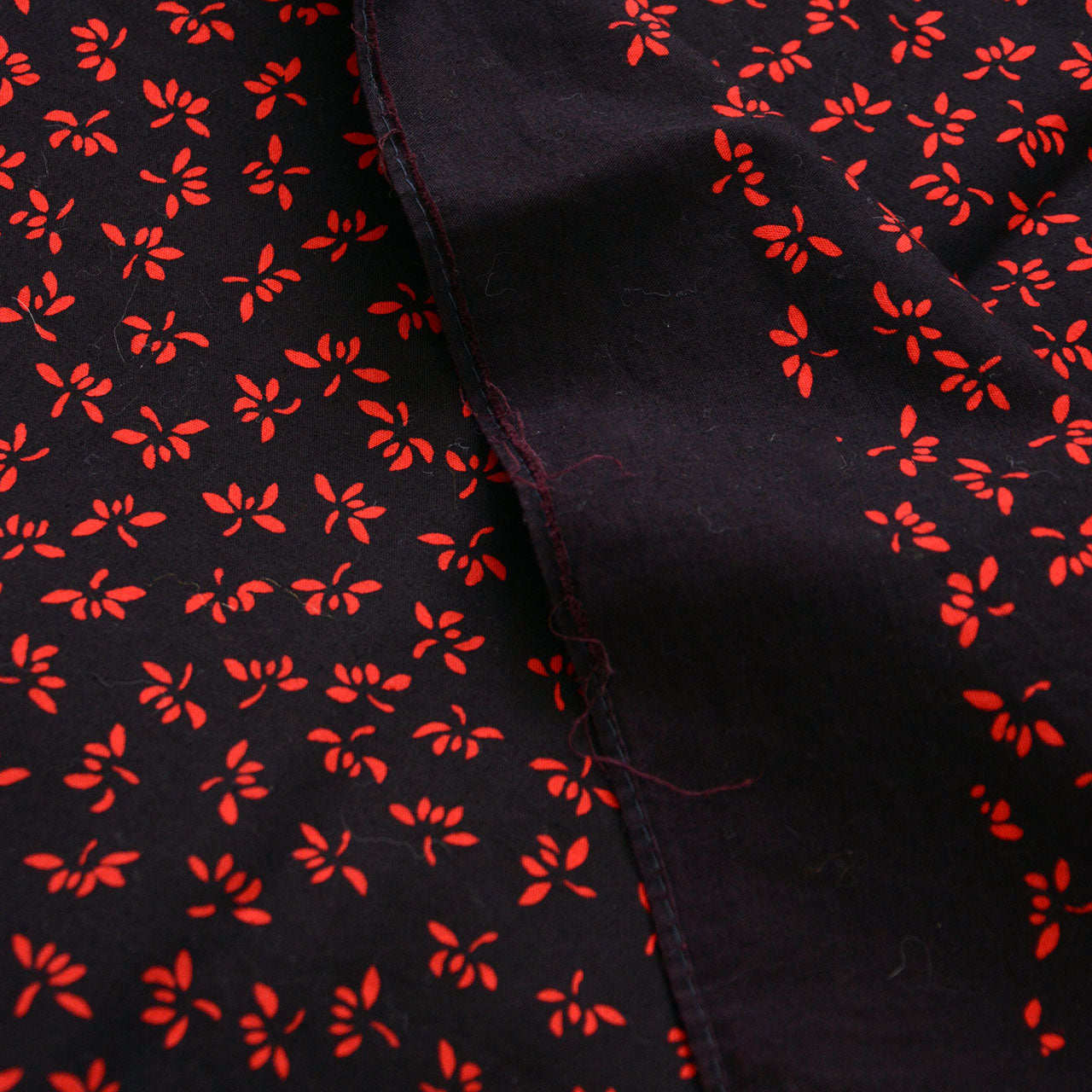 Traditional Japanese cotton furoshiki with fine botanical motifs, ideal for gift wrapping or remaking