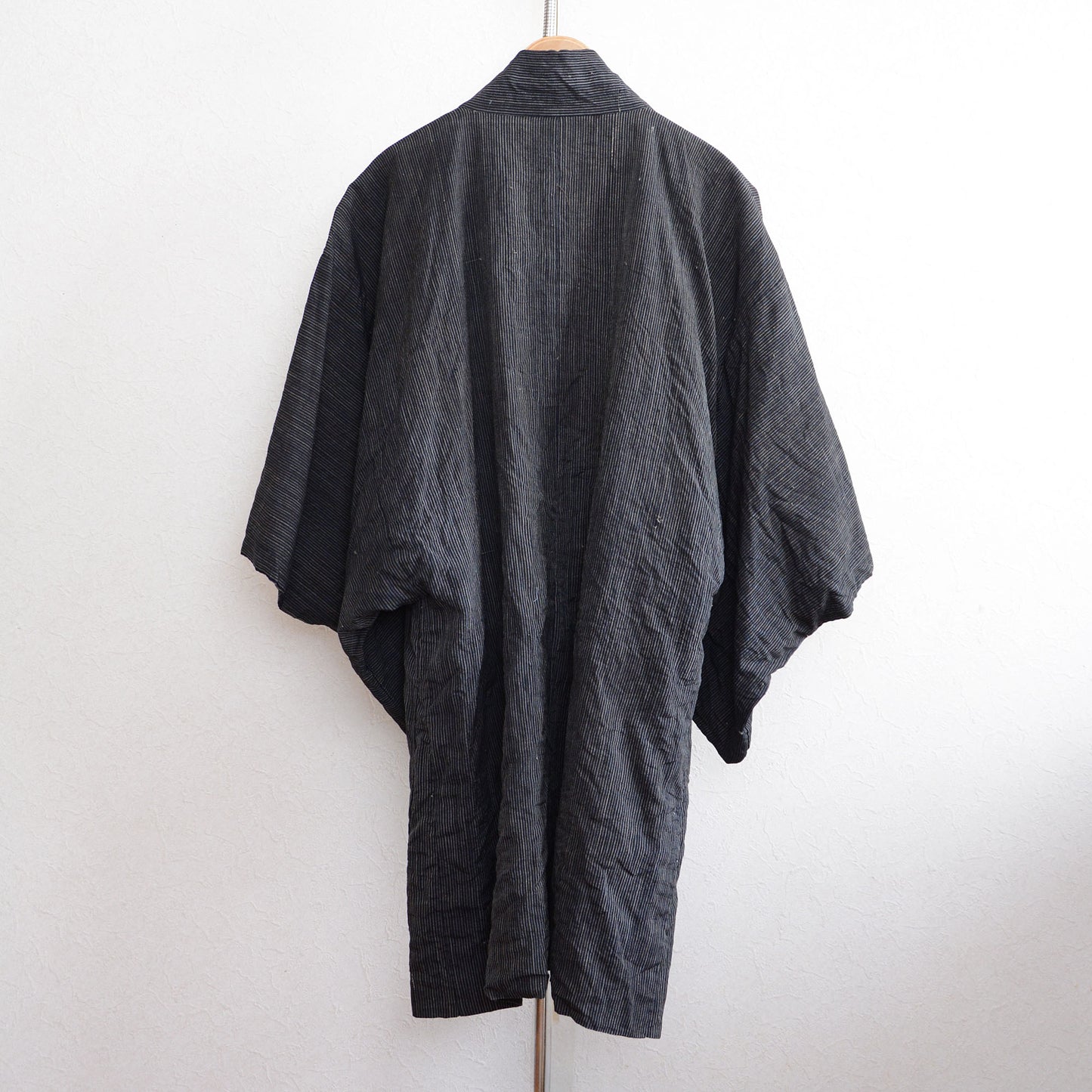 Showa Era Japanese Vintage Striped Haori｜Men’s Kimono Cardigan for Modern Wabi-Sabi Style