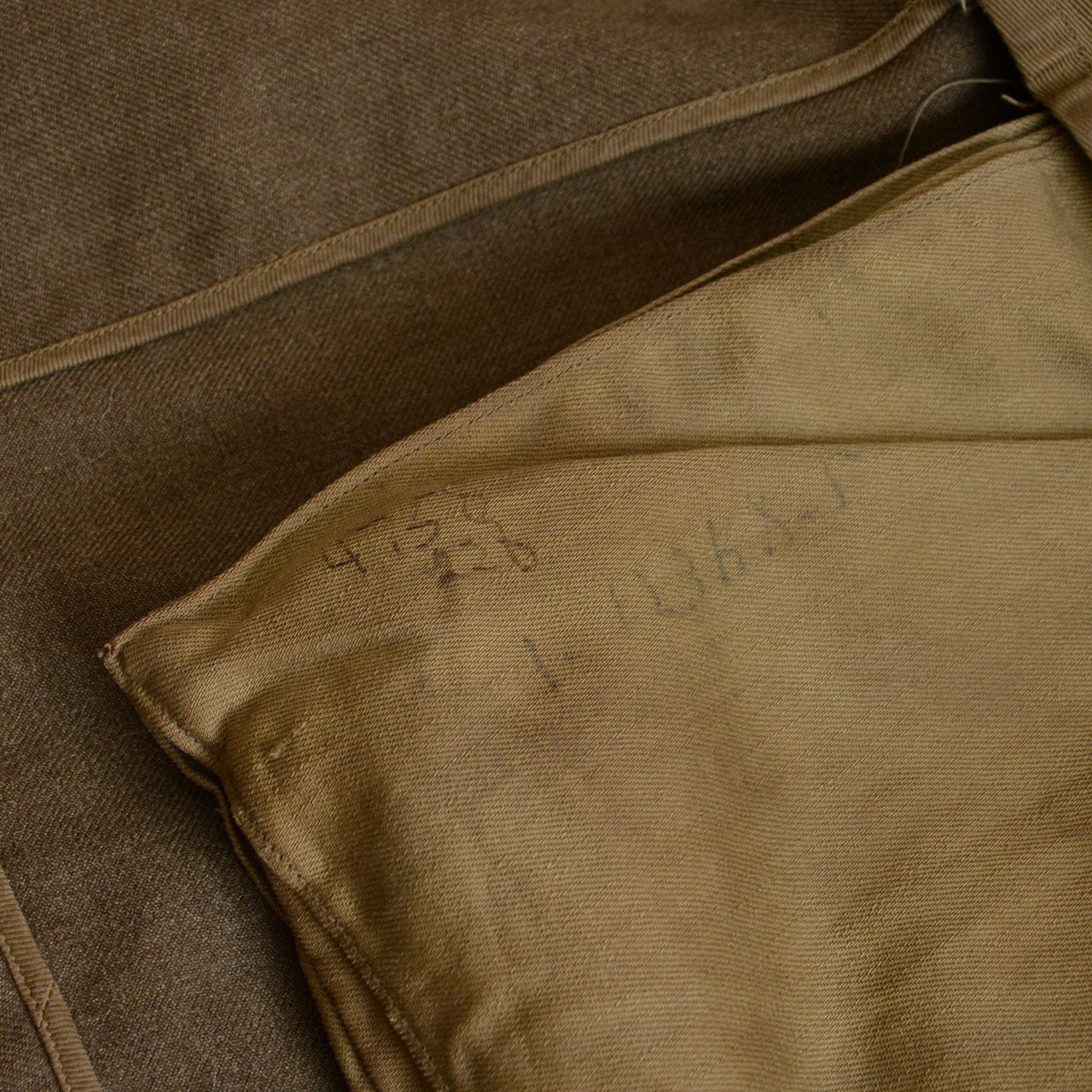 A wool officer jacket produced for the U.S. Army in the 1940s.