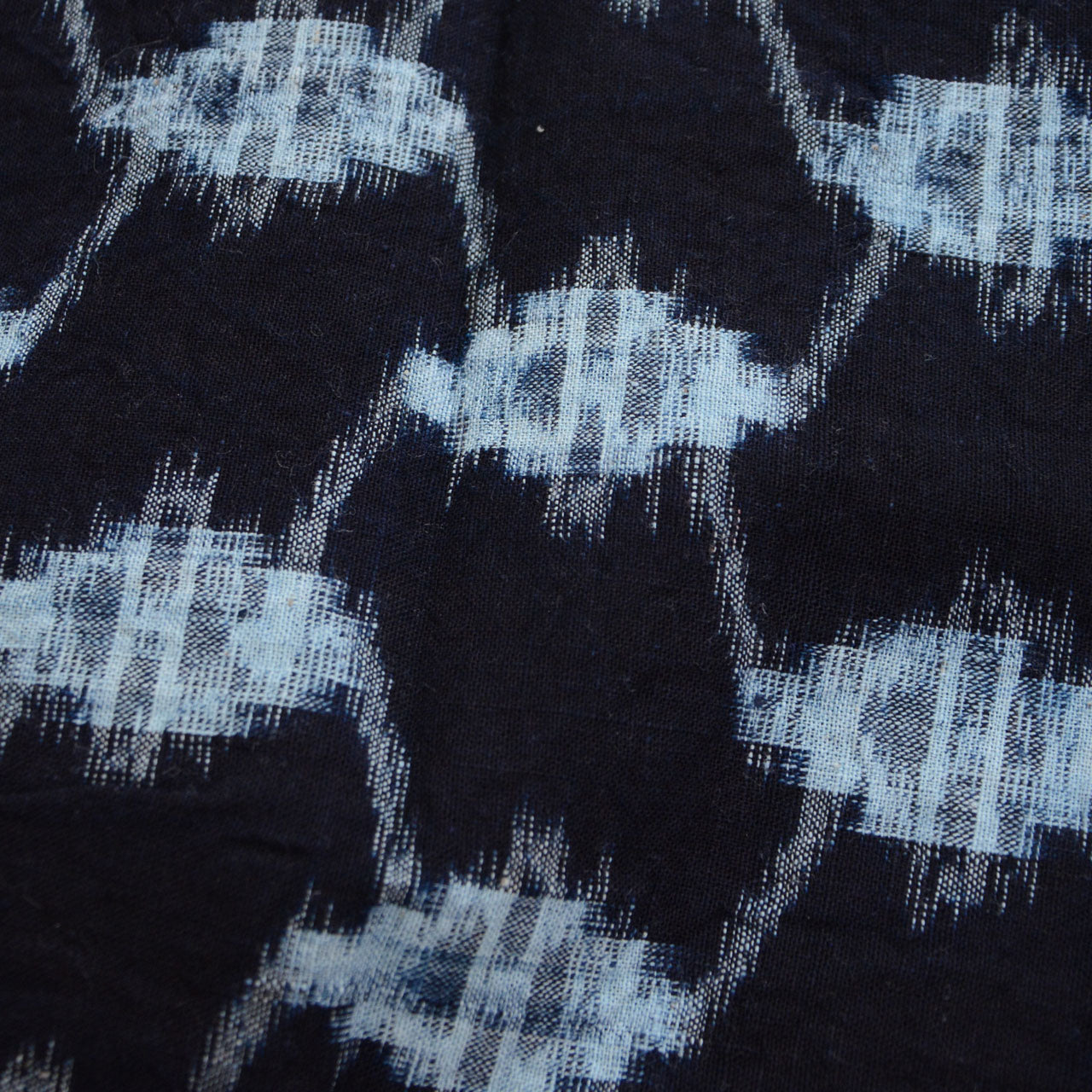 Remnant indigo cotton fabric from Japan’s Showa era, ideal for creative reuse