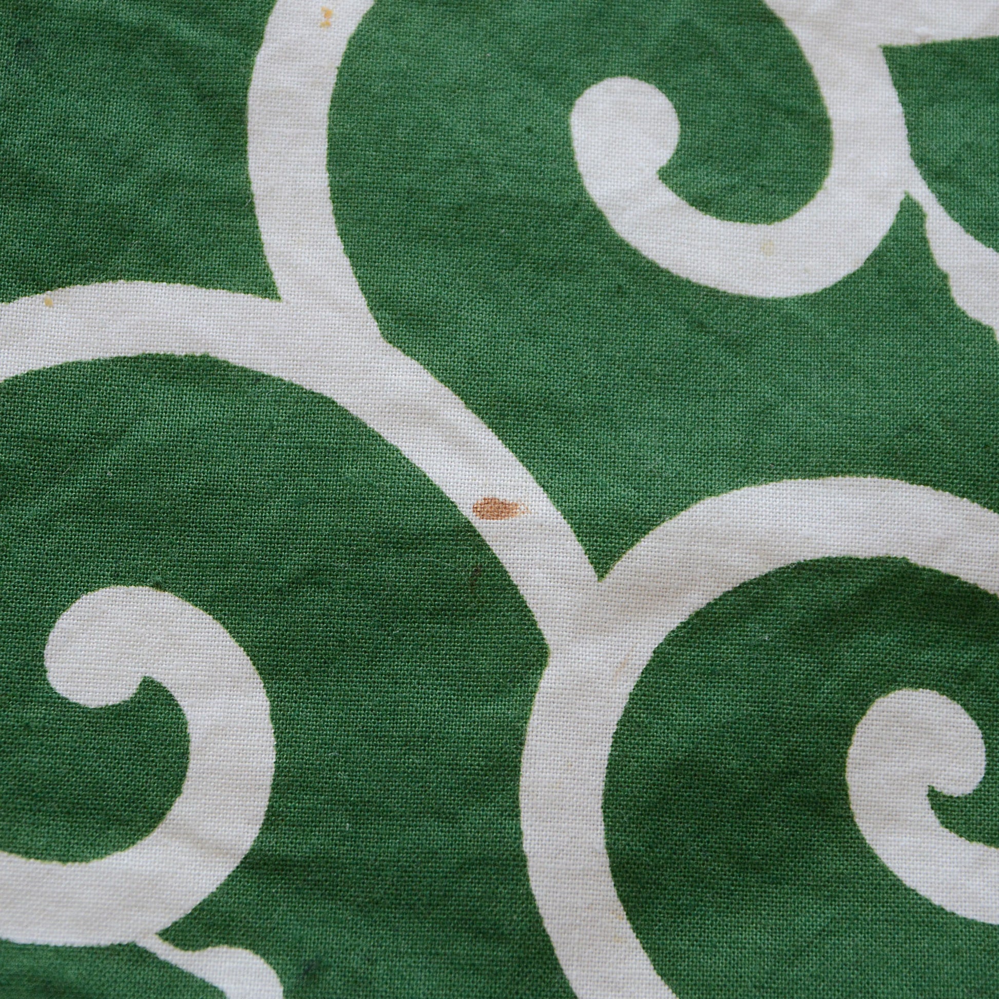 Eco-friendly wrapping cloth with green karakusa motif