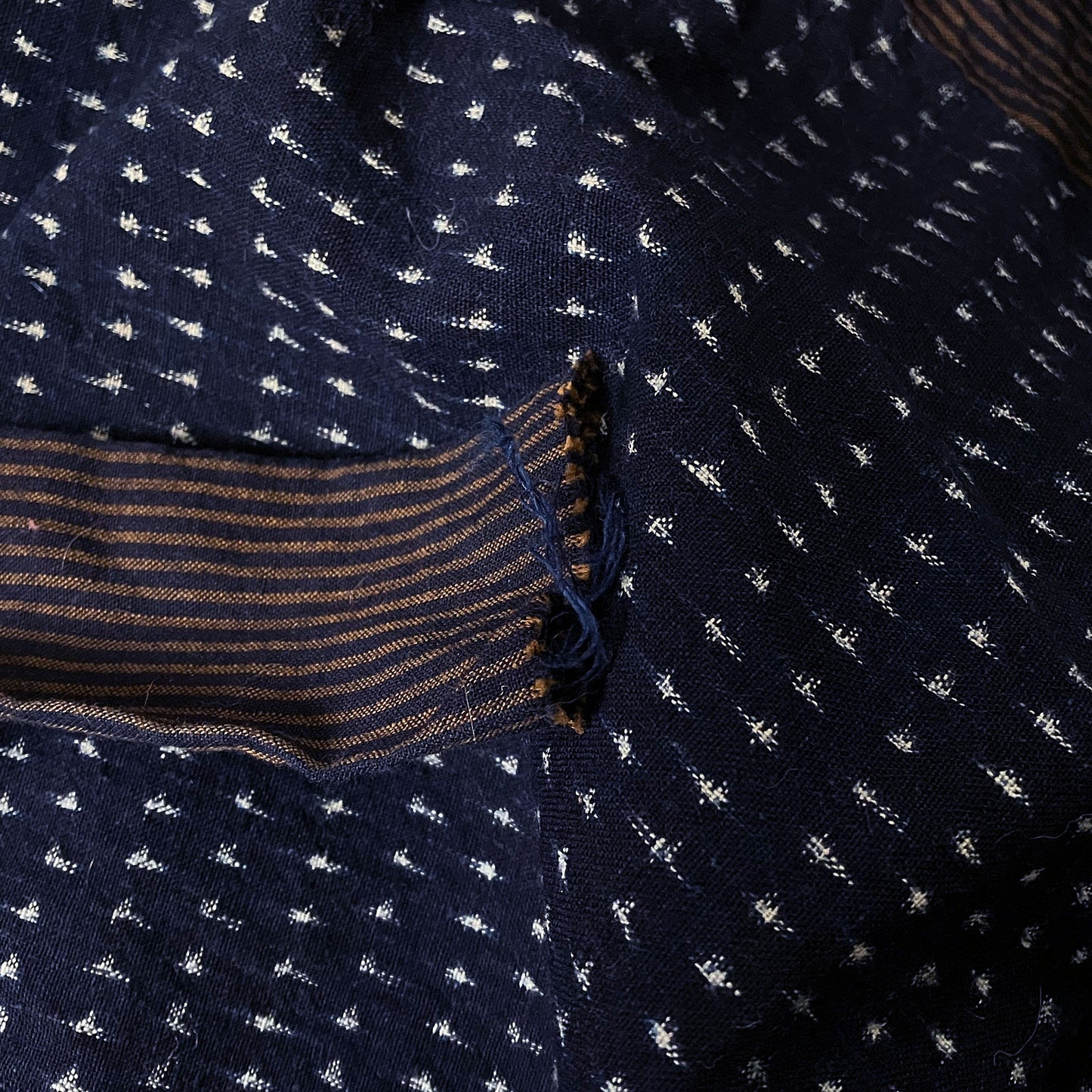 Japanese Apron Maekake Wrap Skirt Indigo Mosquito Kasuri Pattern Stripe Vintage Fabric Cotton Boro