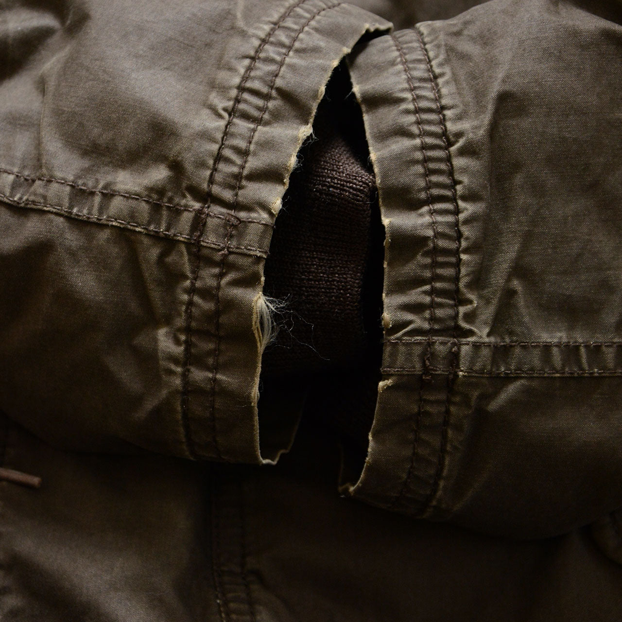 Johnbull N-3B vintage coat with worn and distressed details