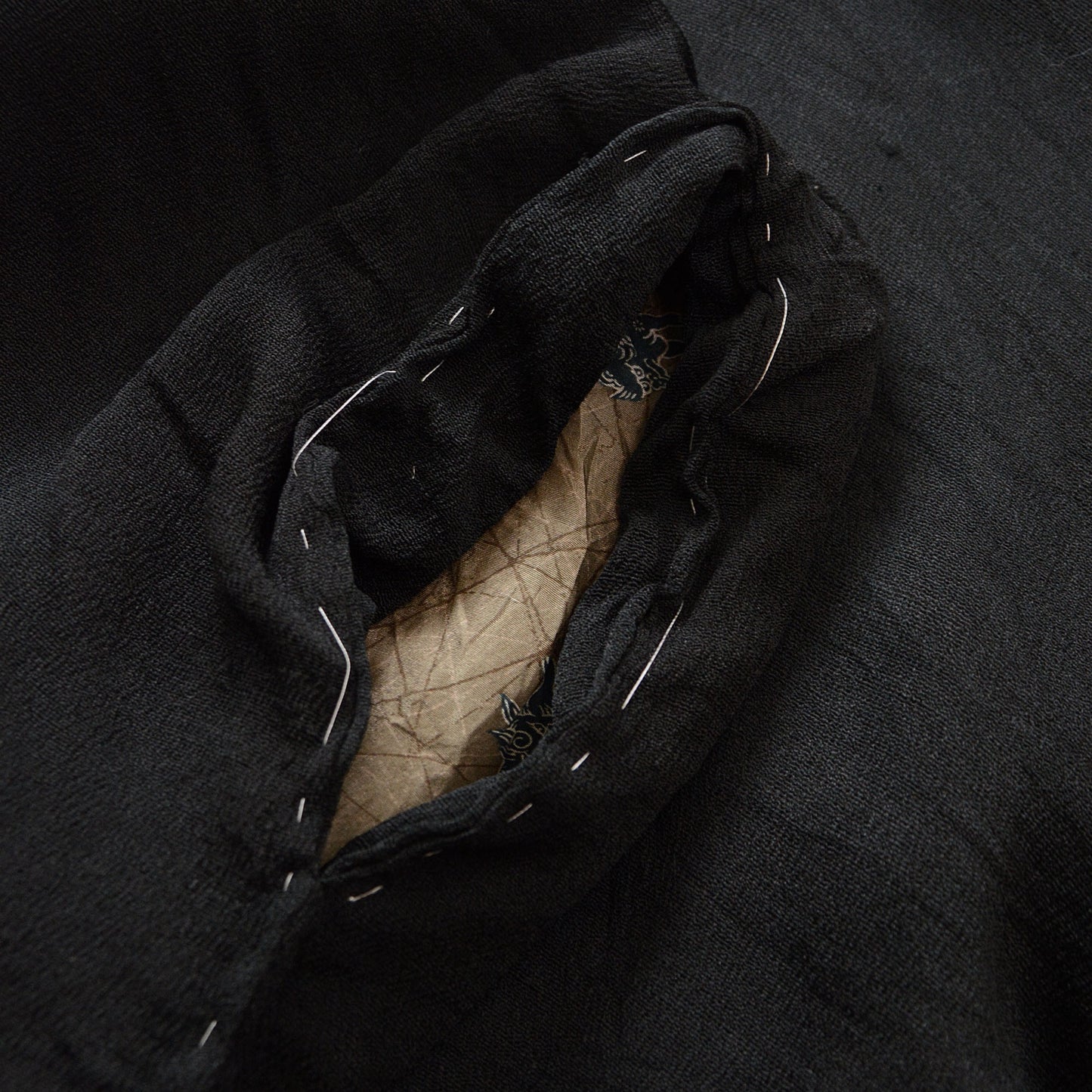 Haori Kimono Japanese Vintage Jacket Black Karashishi Kuro Montsuki