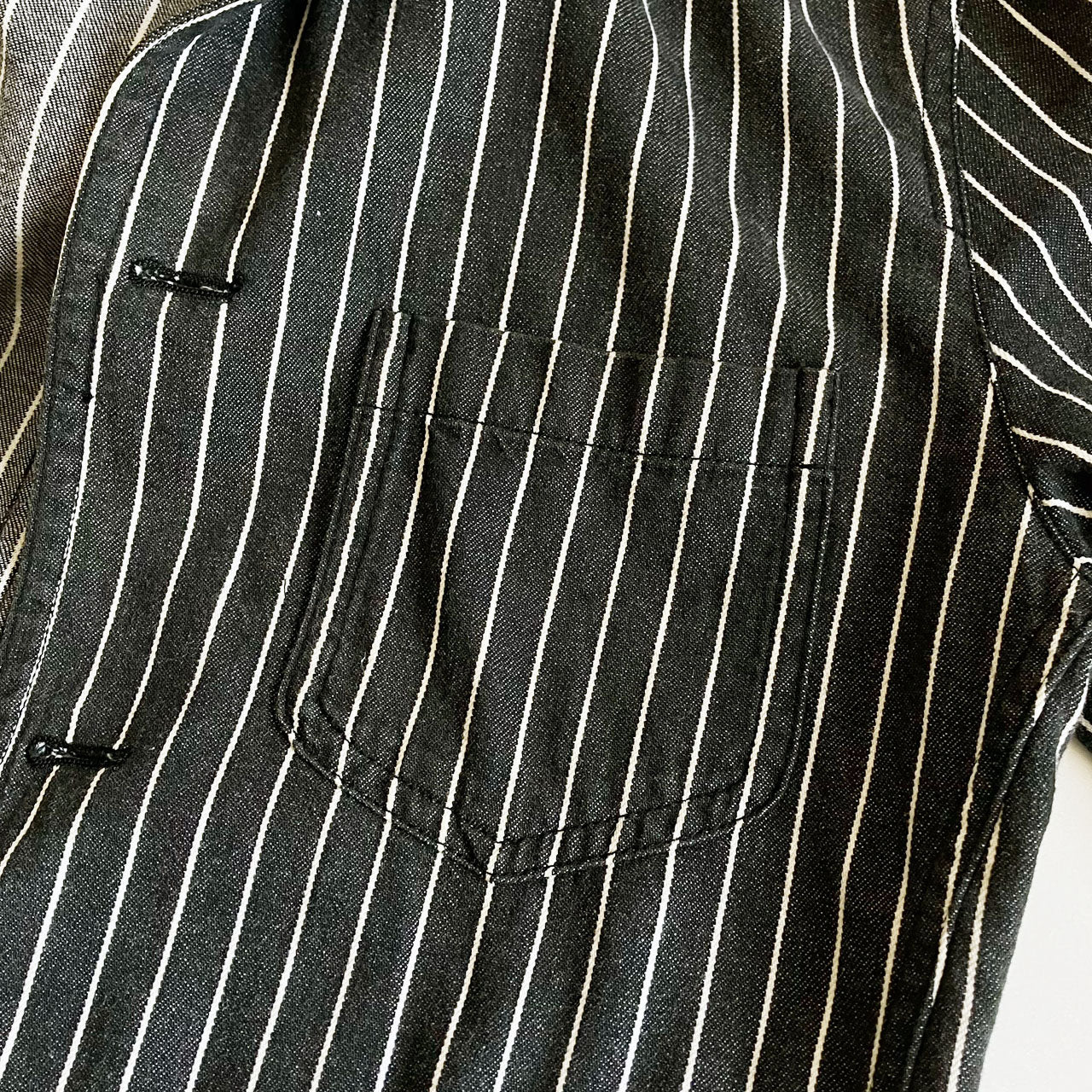R.NEWBOLD cotton jacket with classic stripes