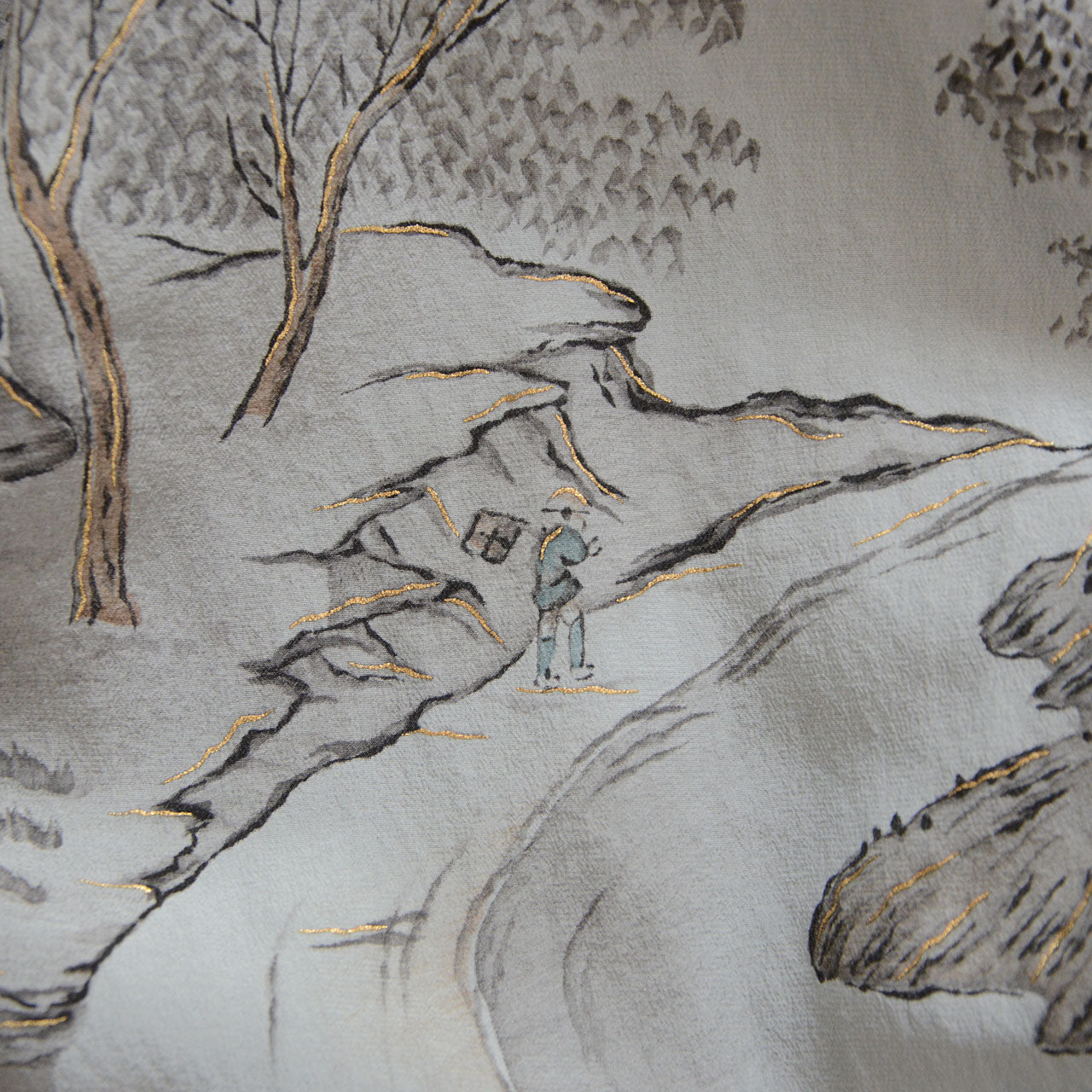 Japanese Vintage Haori with Green Exterior and Scenic Lining